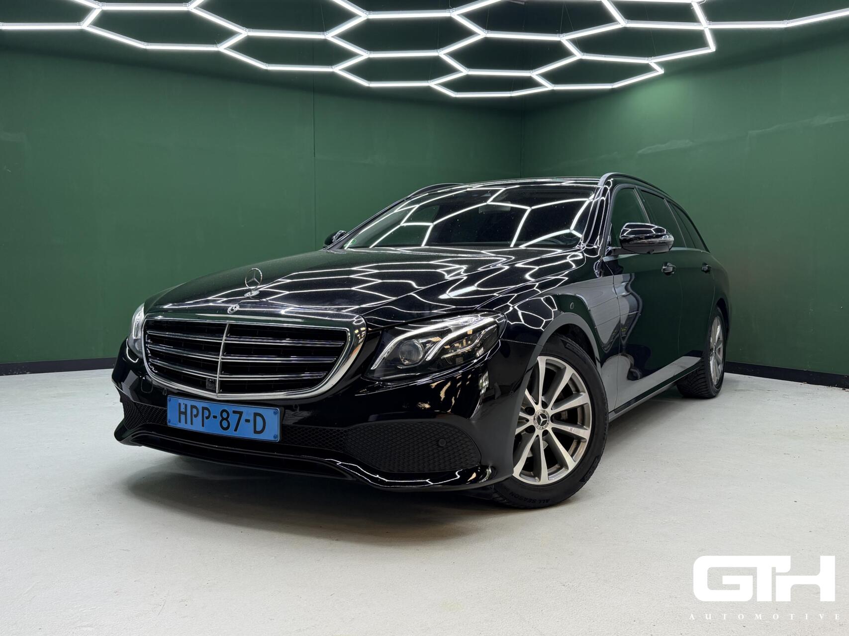 Foto van MERCEDES-BENZ E 220 D