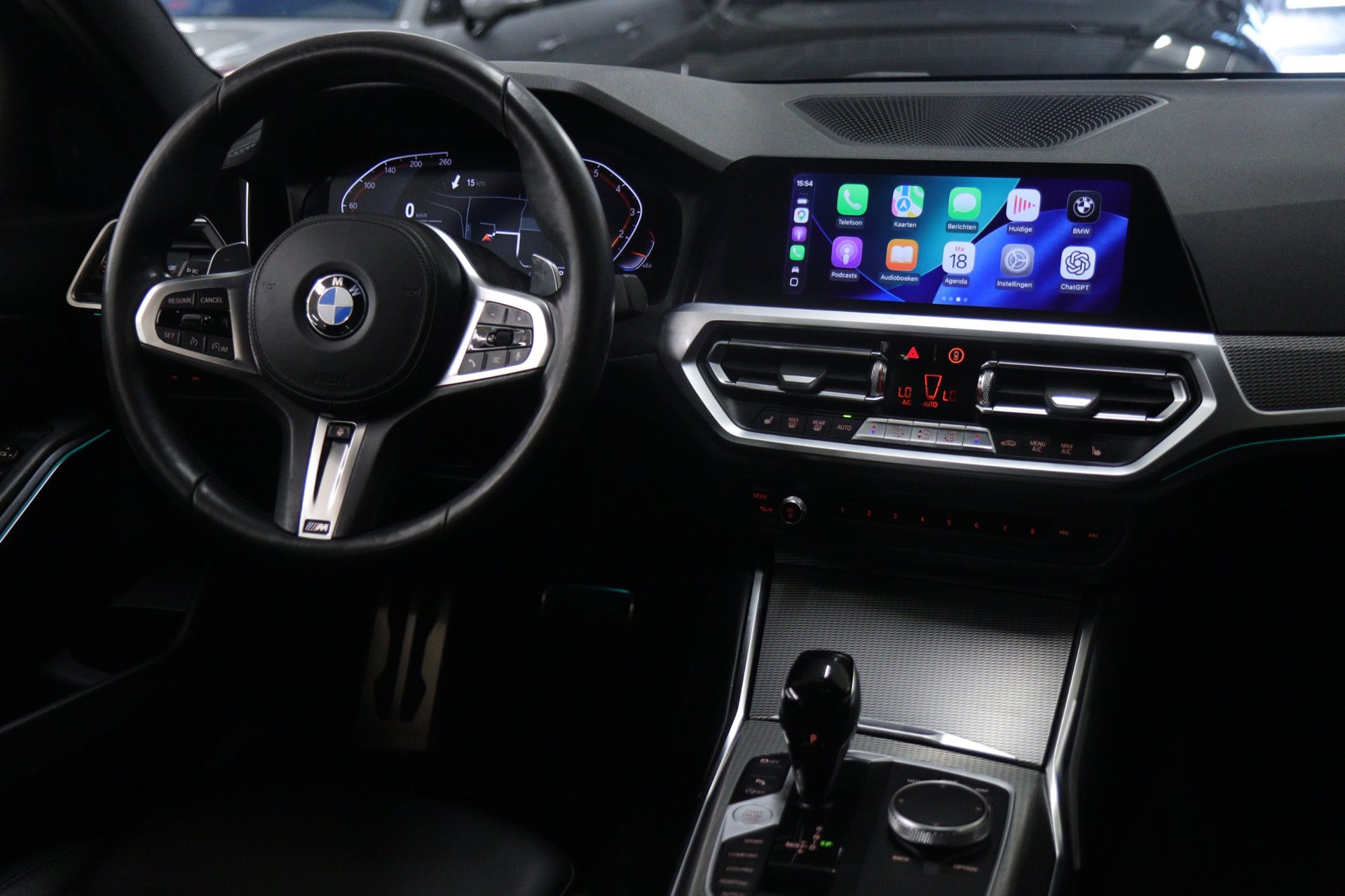 Foto van BMW 330i