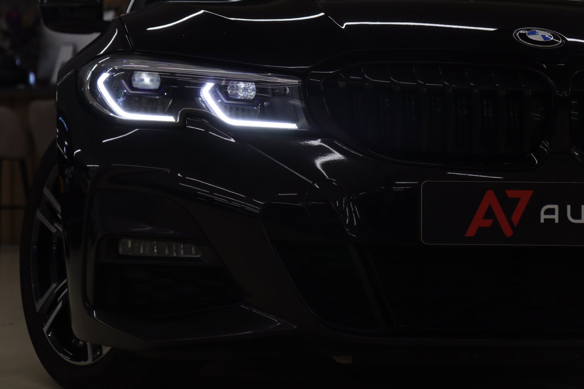 Foto van BMW 330i
