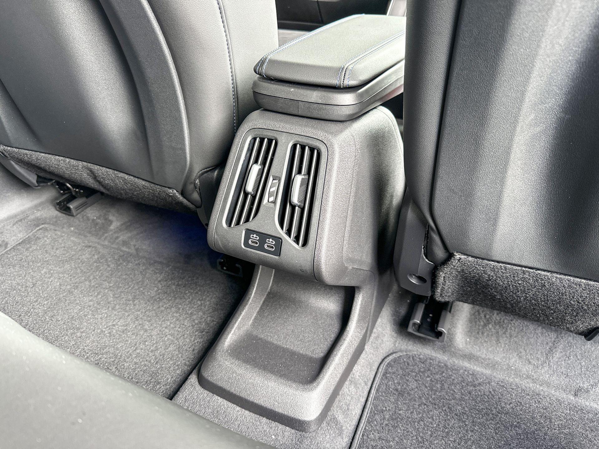 Foto van BMW X1 Xdrive25e