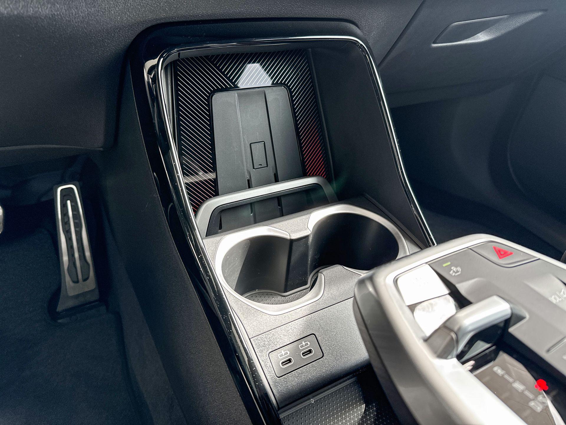 Foto van BMW X1 Xdrive25e