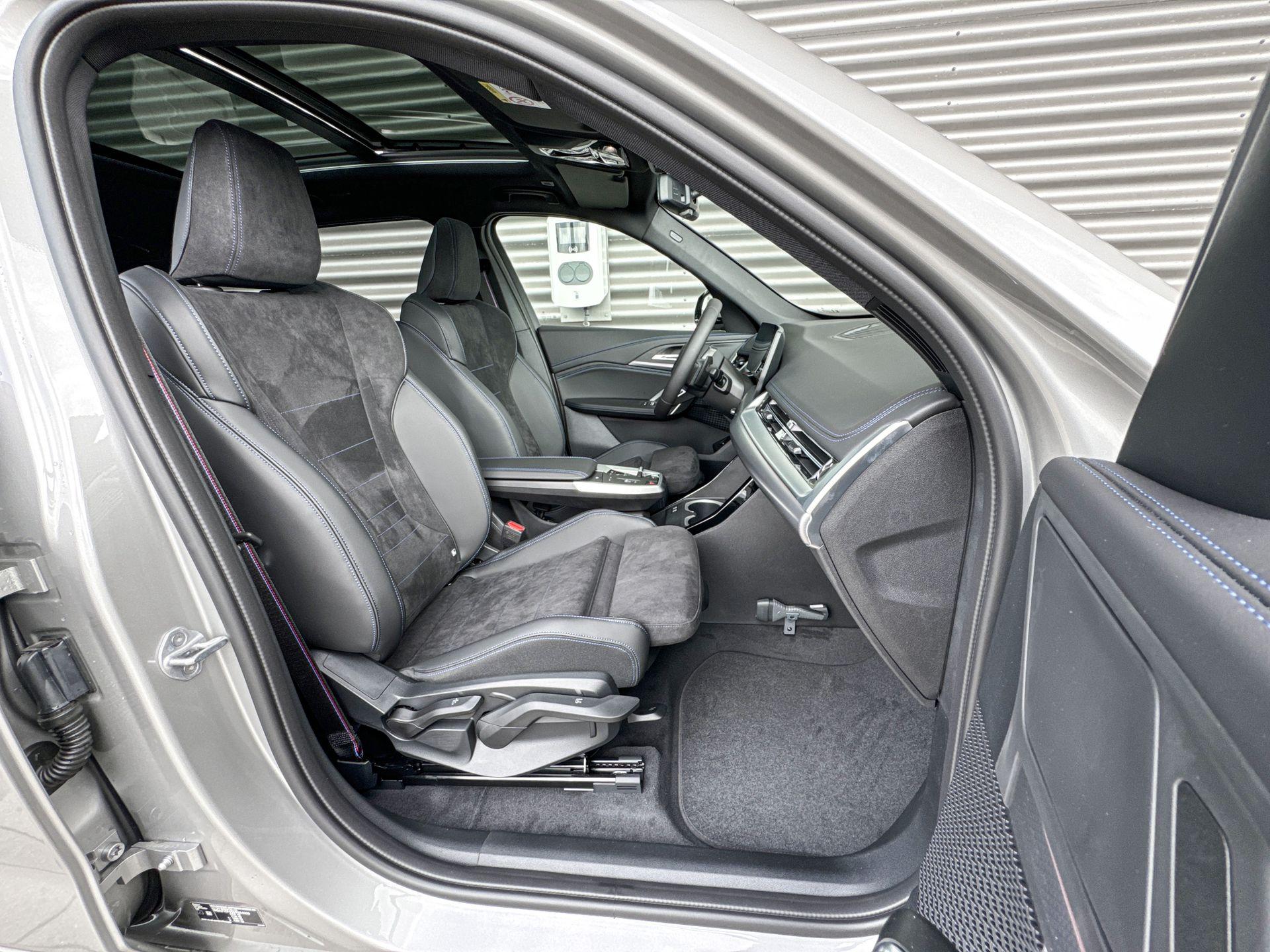 Foto van BMW X1 Xdrive25e