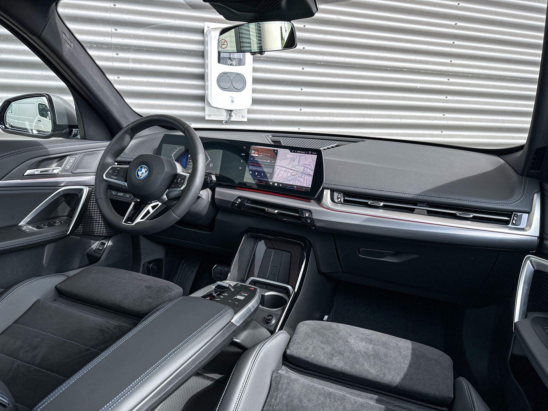 Foto van BMW X1 Xdrive25e
