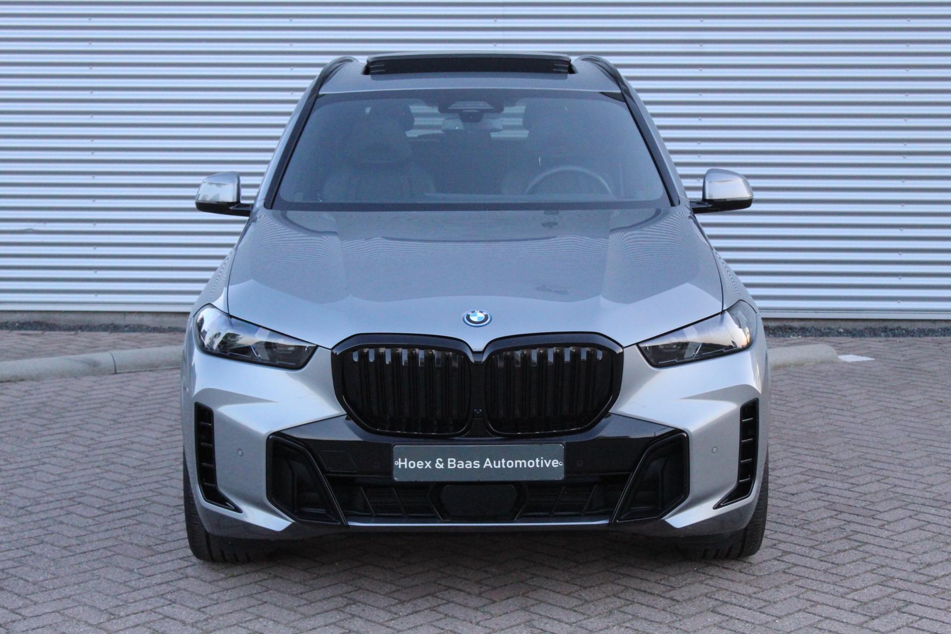 Foto van BMW X5 Xdrive50e