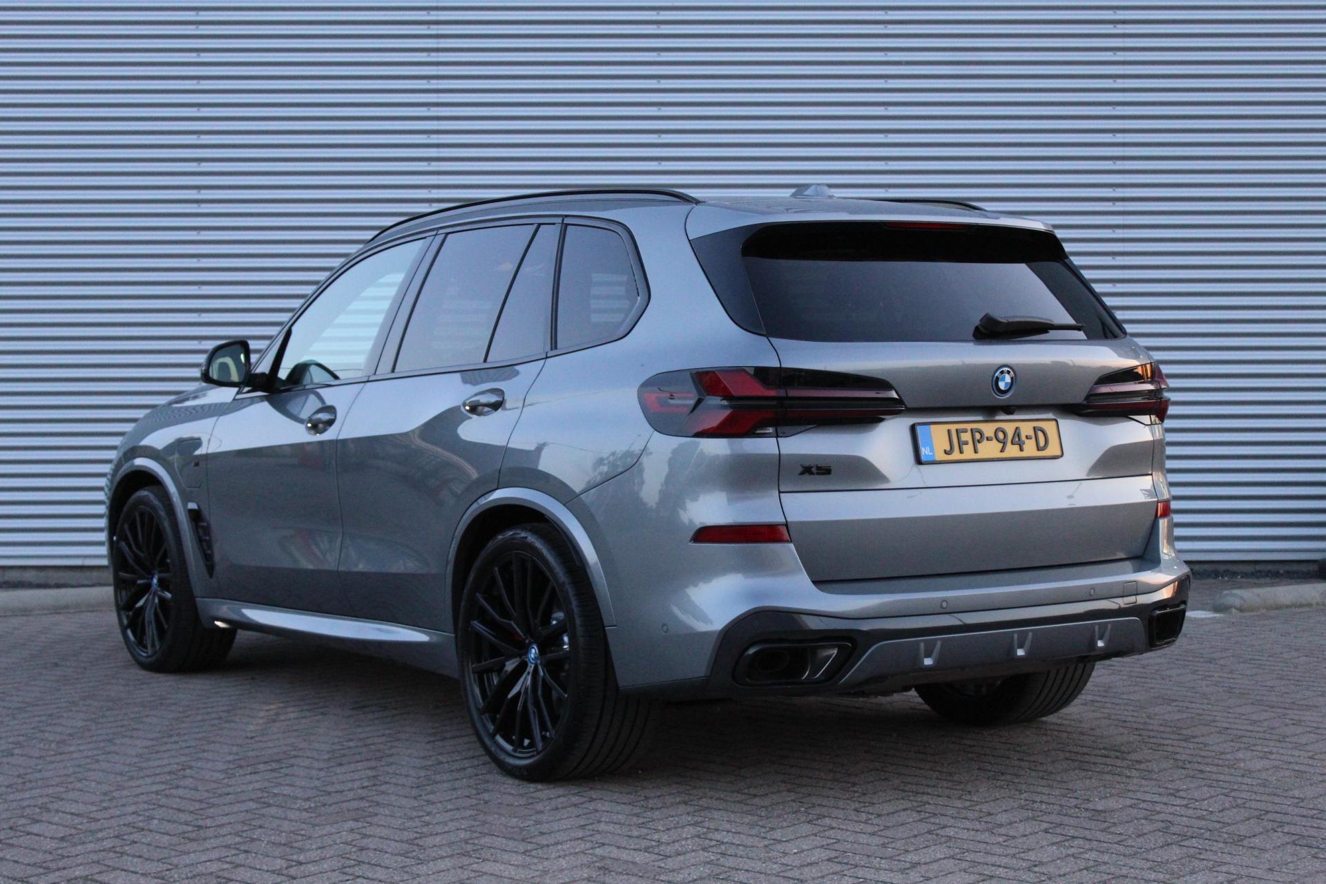 Foto van BMW X5 Xdrive50e