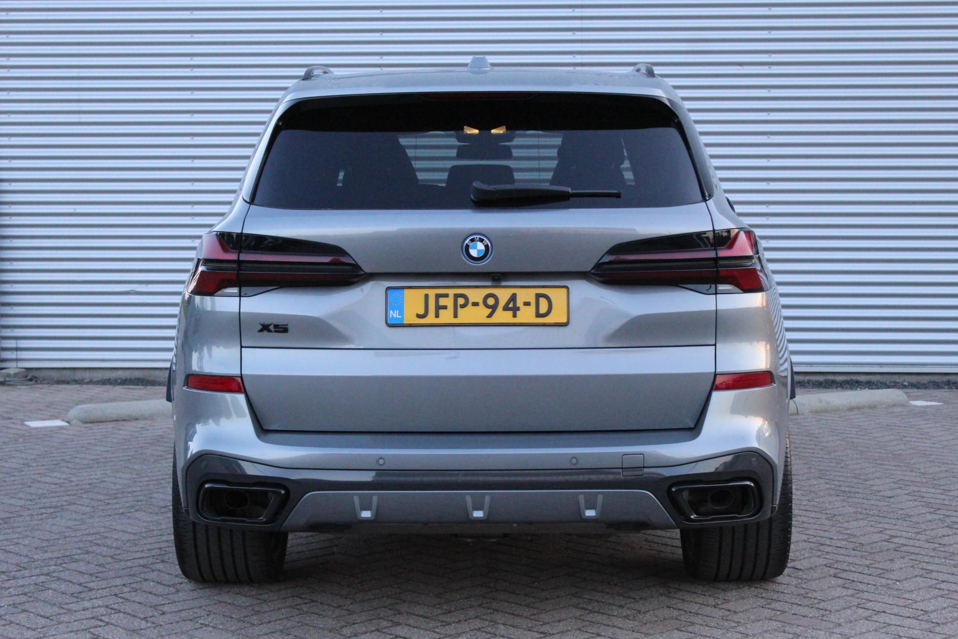 Foto van BMW X5 Xdrive50e