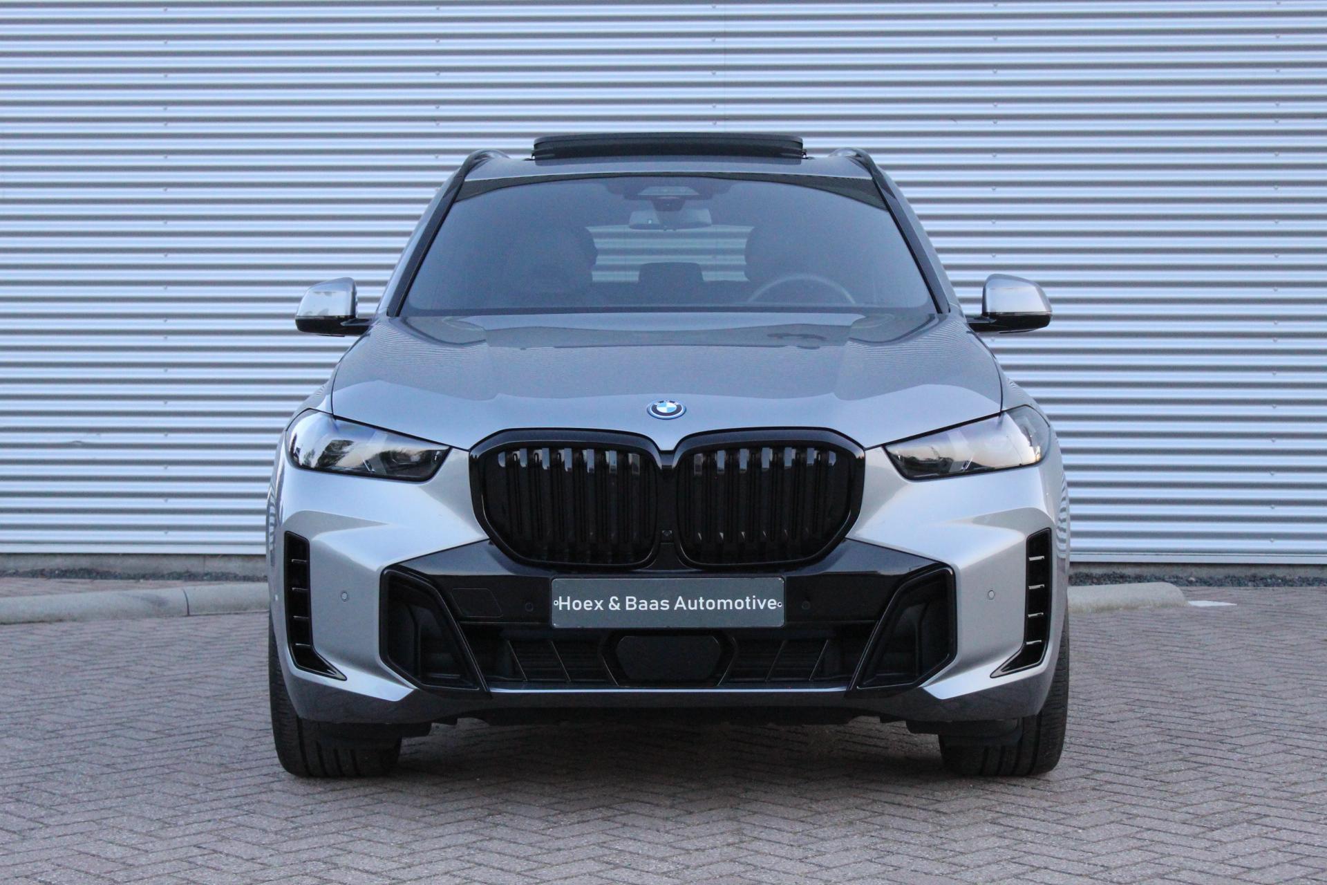 Foto van BMW X5 Xdrive50e