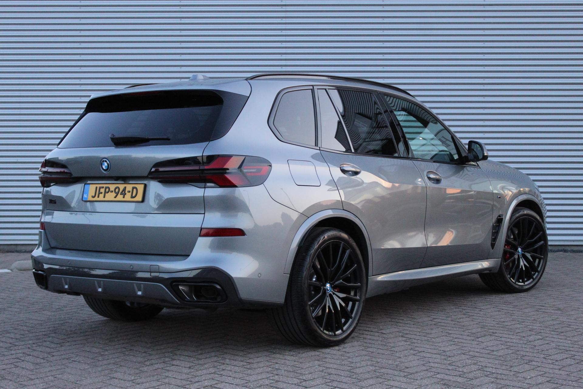Foto van BMW X5 Xdrive50e