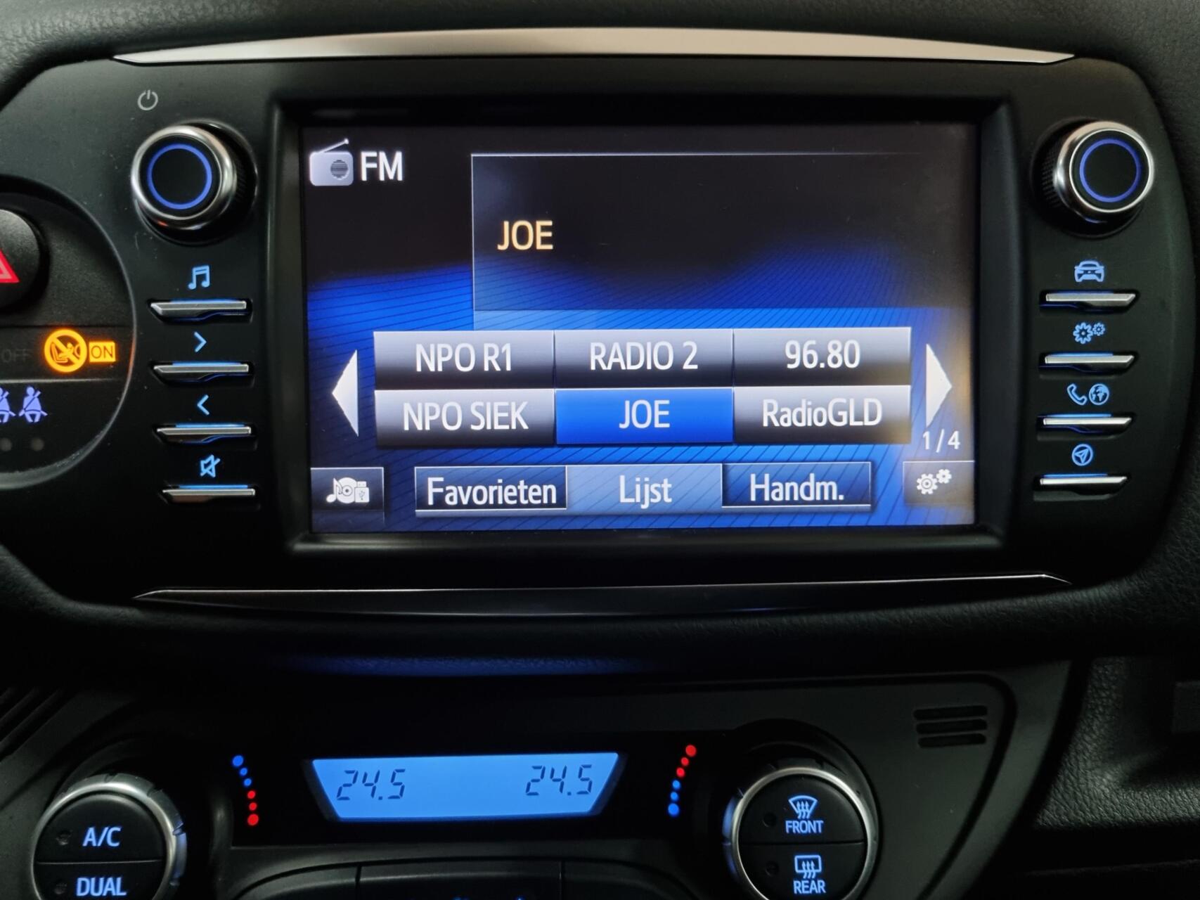 Foto van Toyota Toyota Yaris Hybrid