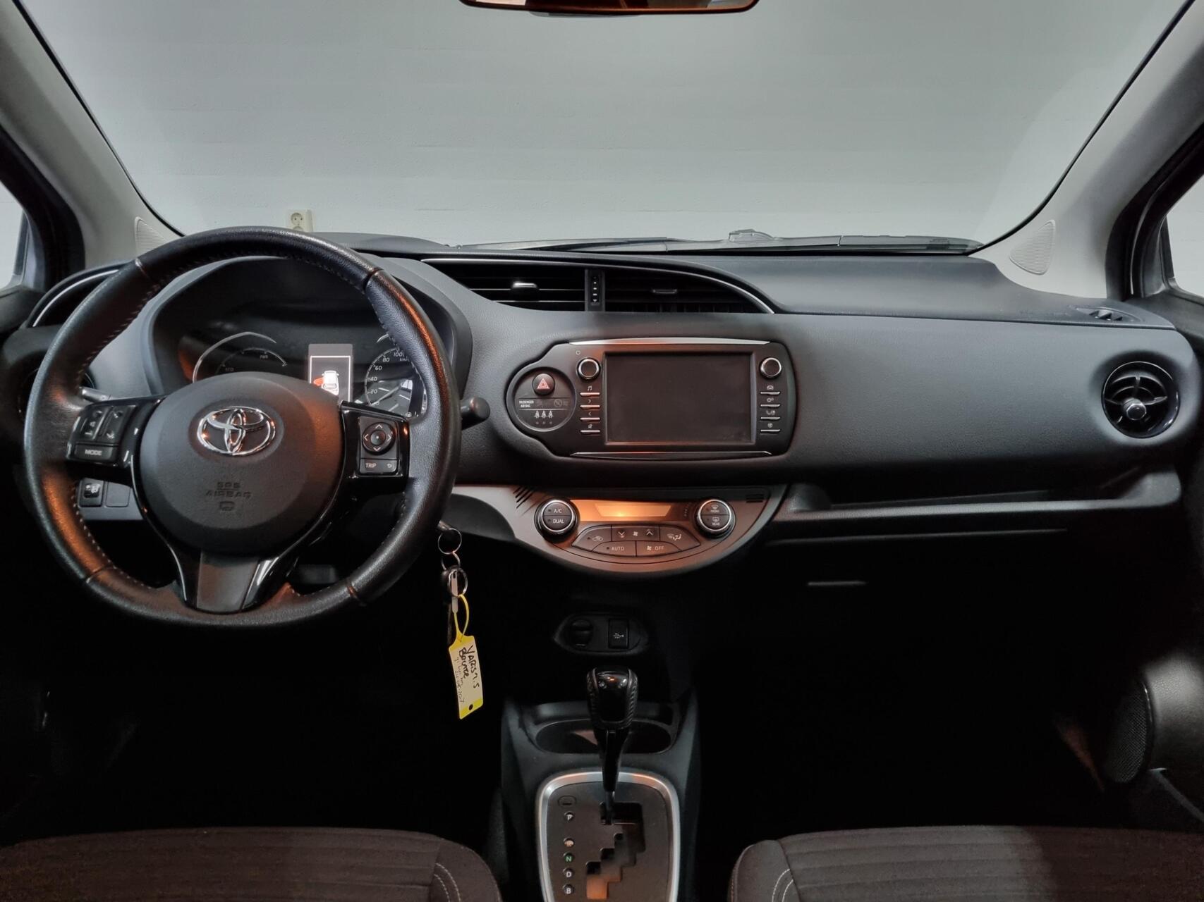 Foto van Toyota Toyota Yaris Hybrid