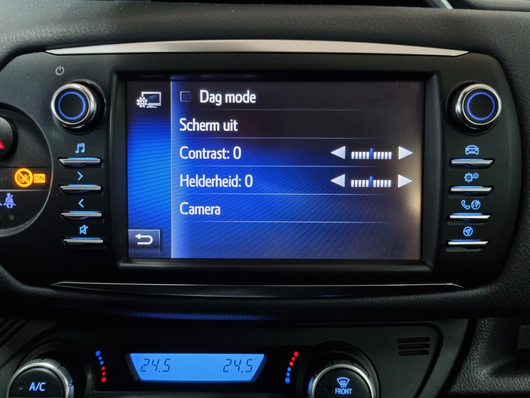 Foto van Toyota Toyota Yaris Hybrid