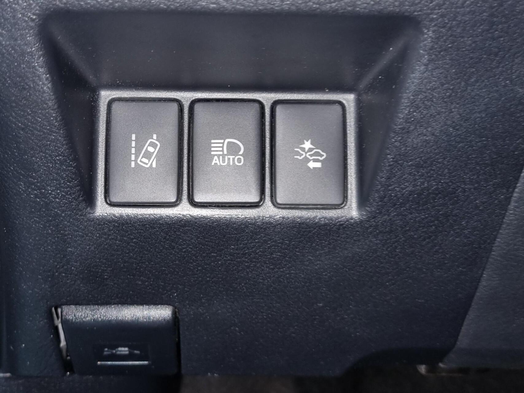 Foto van Toyota Toyota Yaris Hybrid