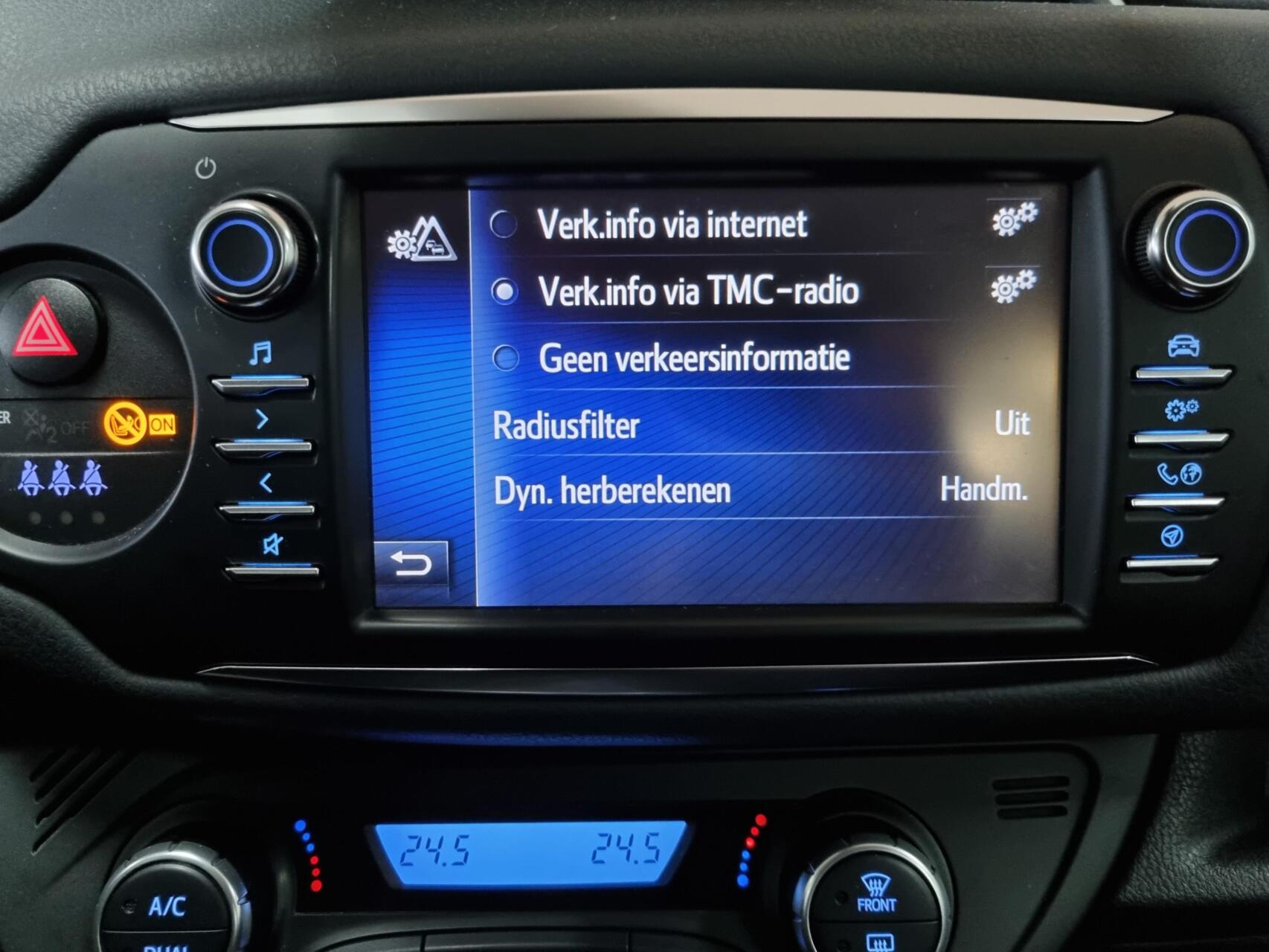 Foto van Toyota Toyota Yaris Hybrid