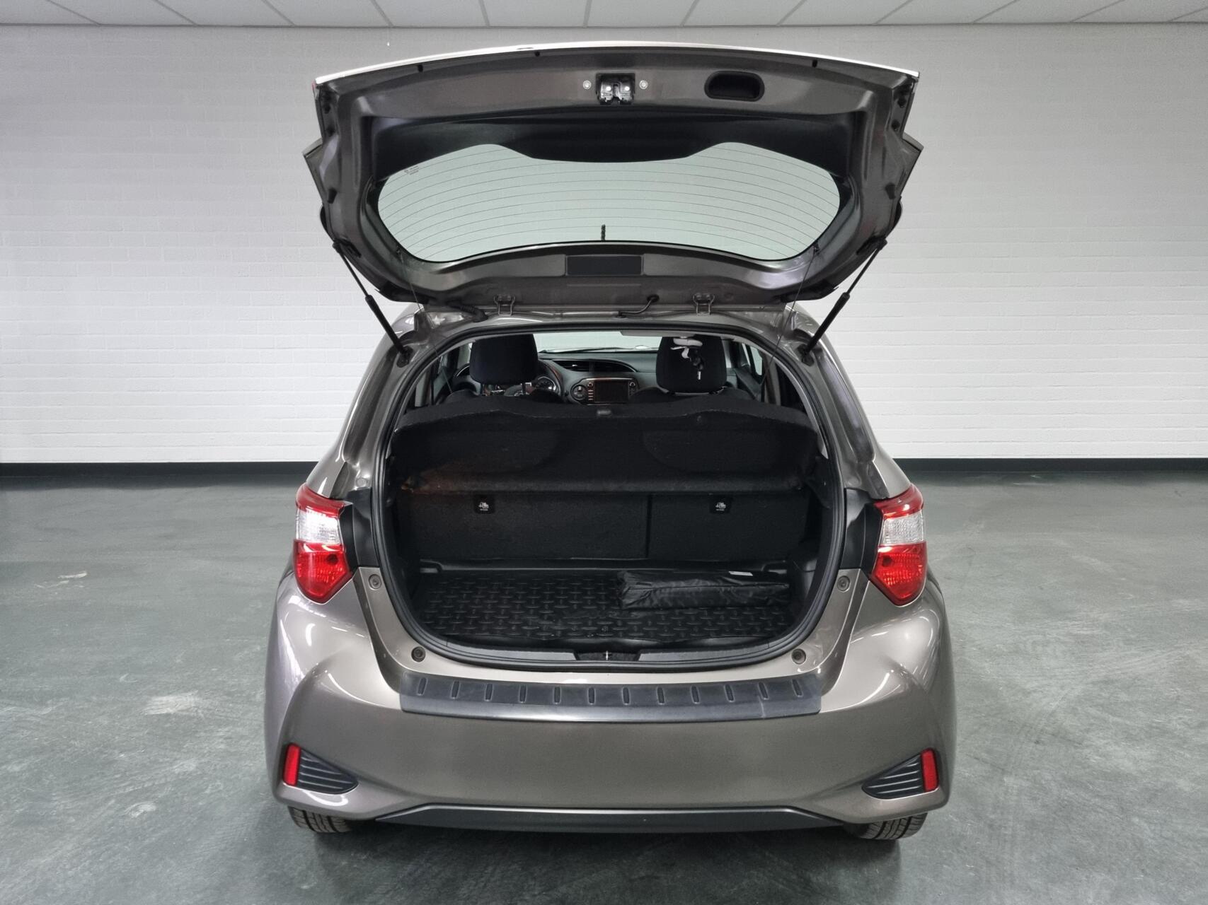 Foto van Toyota Toyota Yaris Hybrid