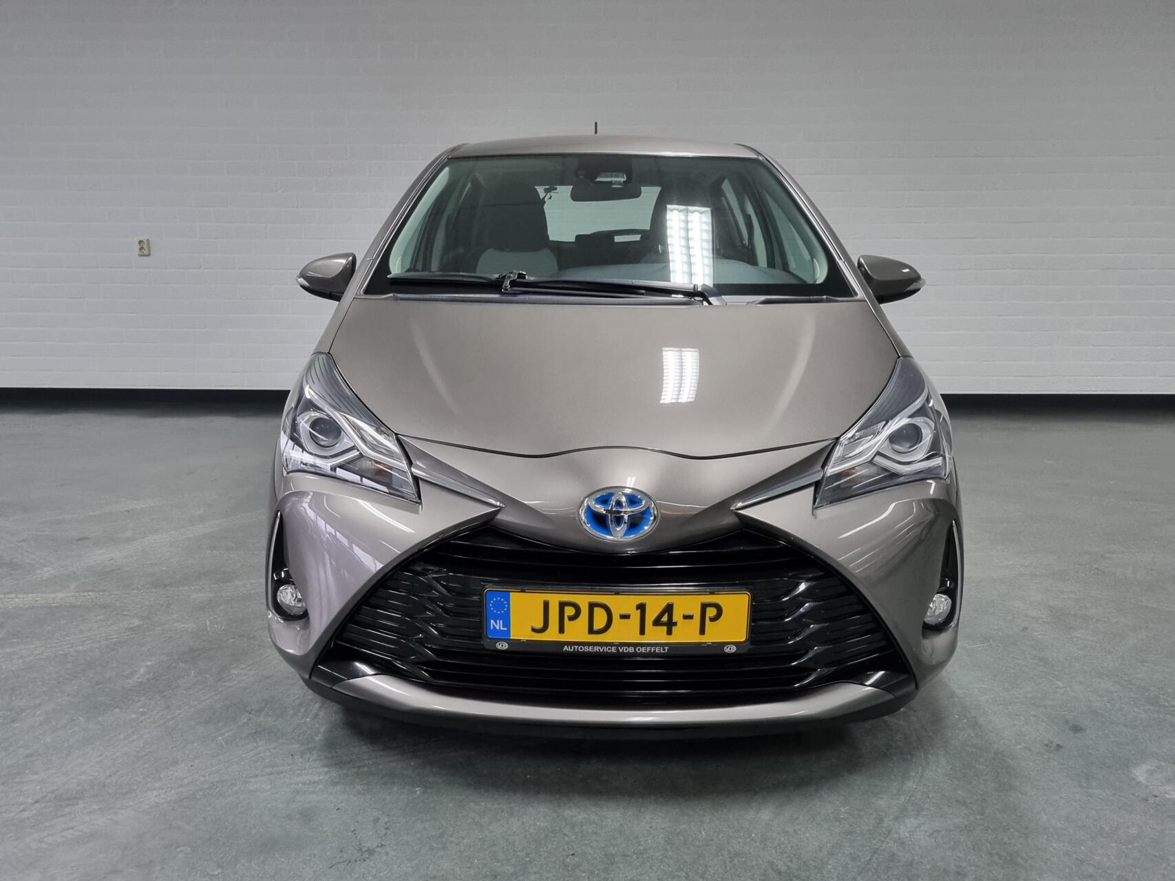 Foto van Toyota Toyota Yaris Hybrid