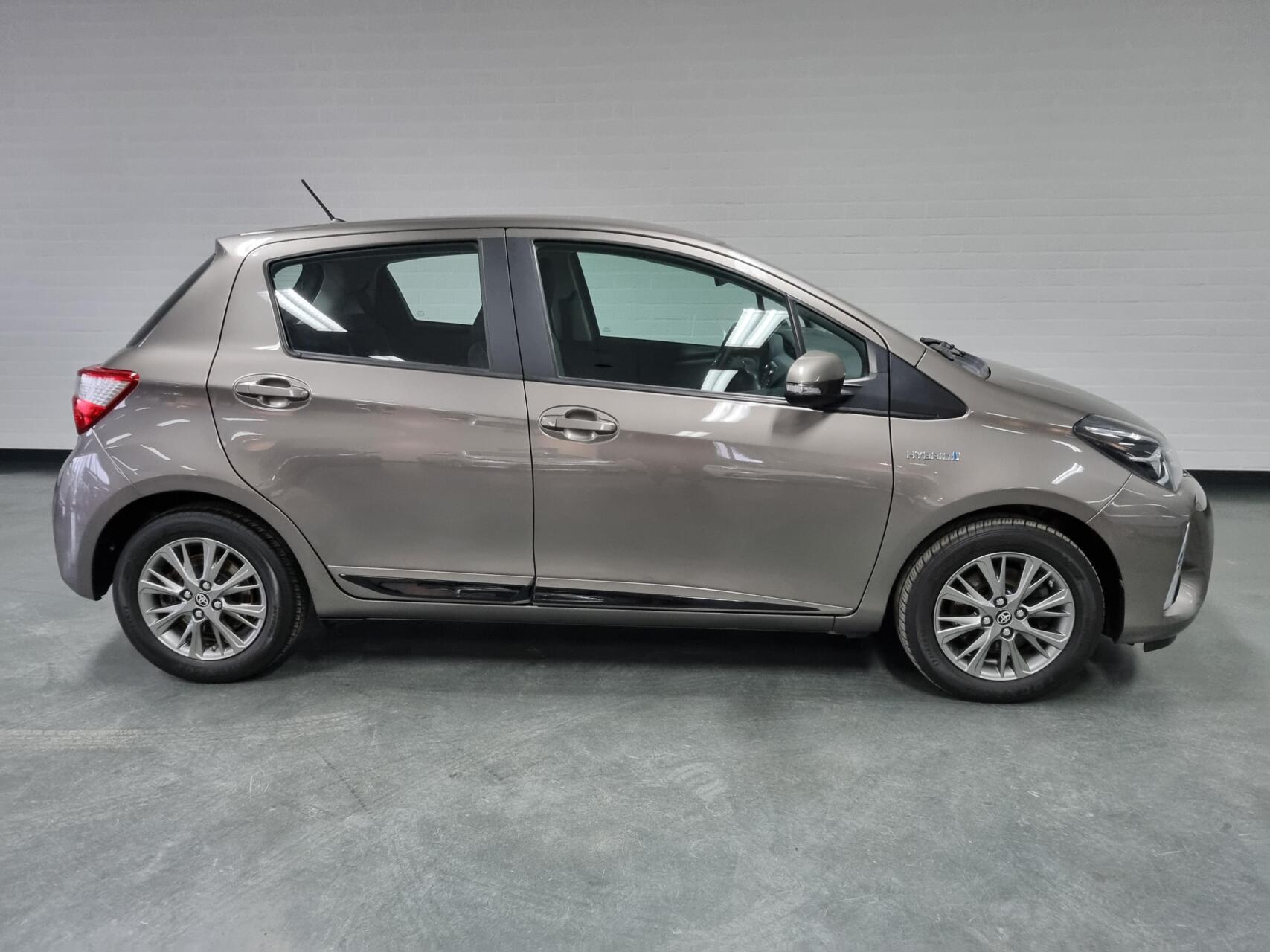 Foto van Toyota Toyota Yaris Hybrid