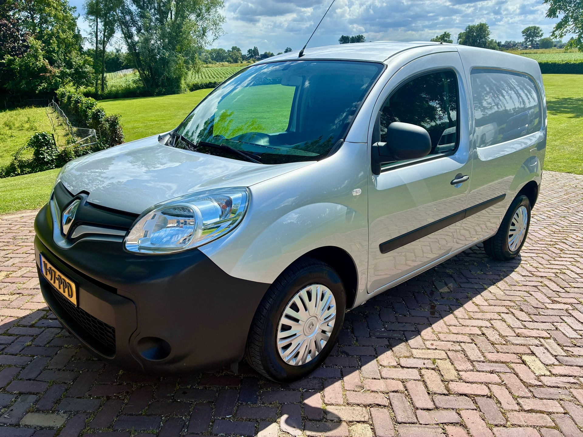 Foto van RENAULT KANGOO