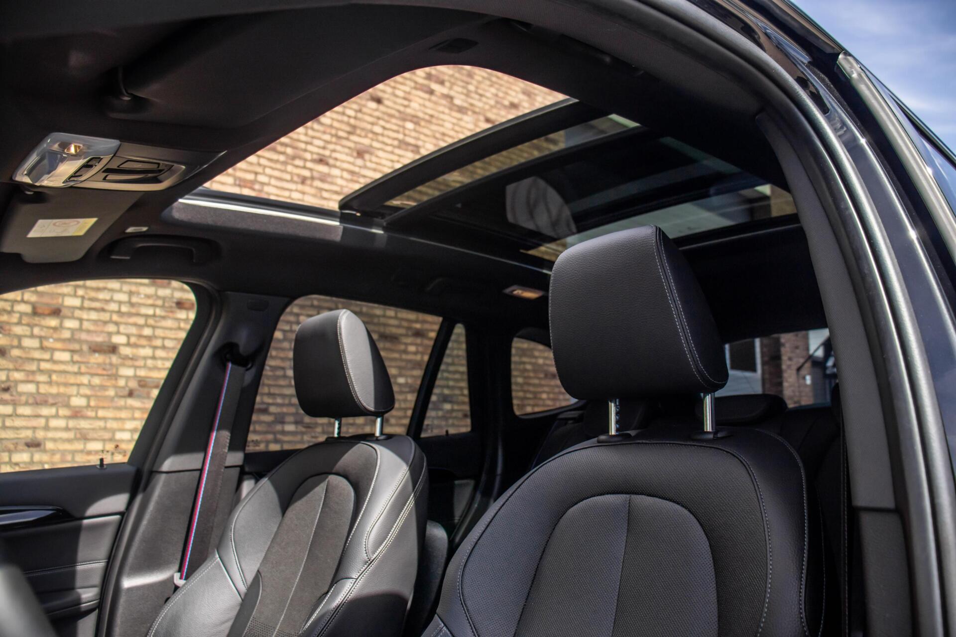 Foto van BMW X1 Xdrive25e