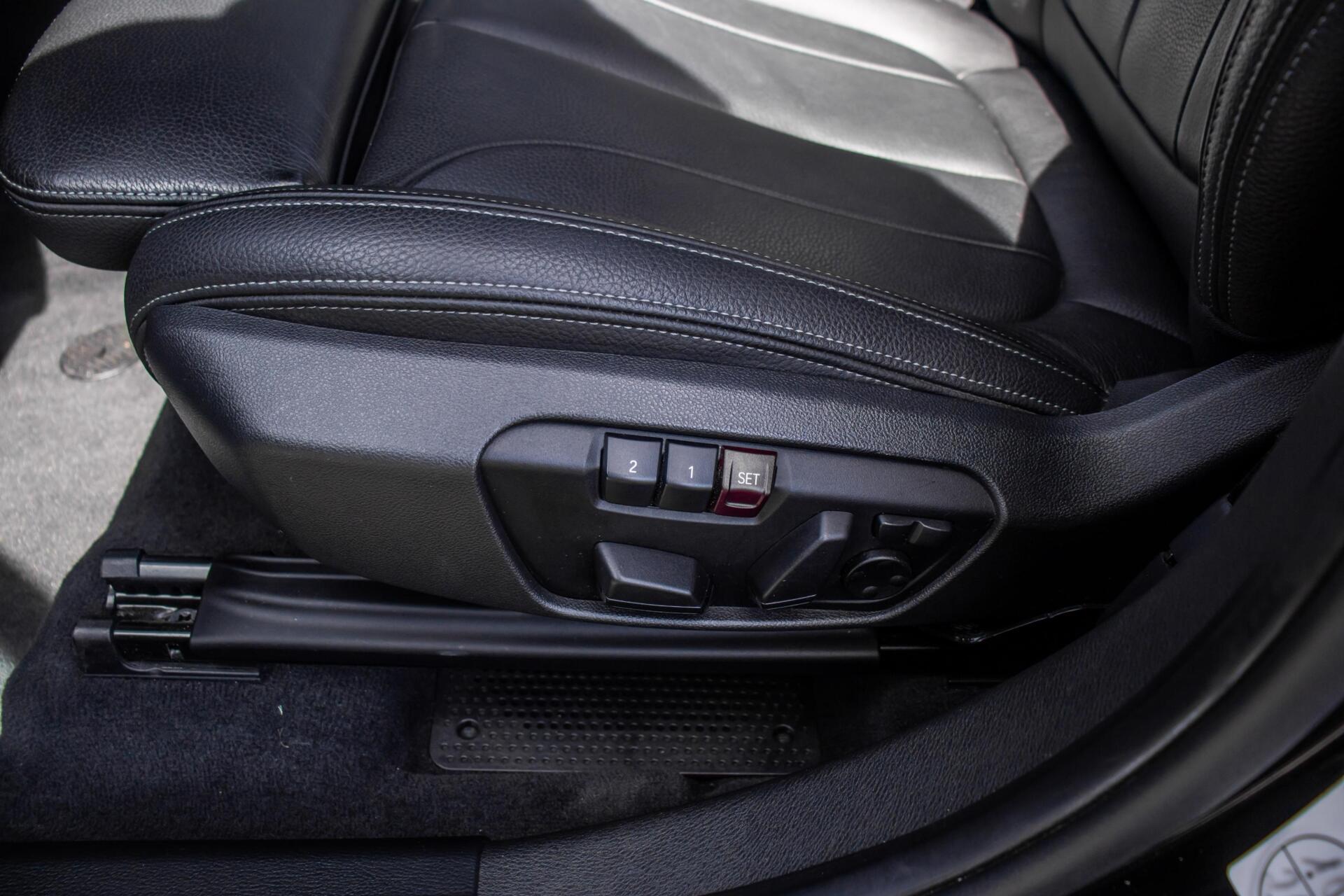 Foto van BMW X1 Xdrive25e