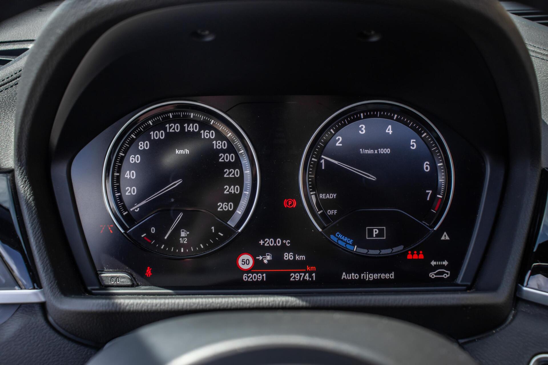 Foto van BMW X1 Xdrive25e