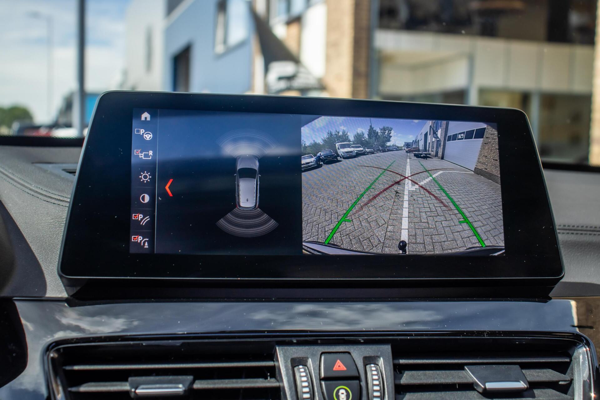 Foto van BMW X1 Xdrive25e