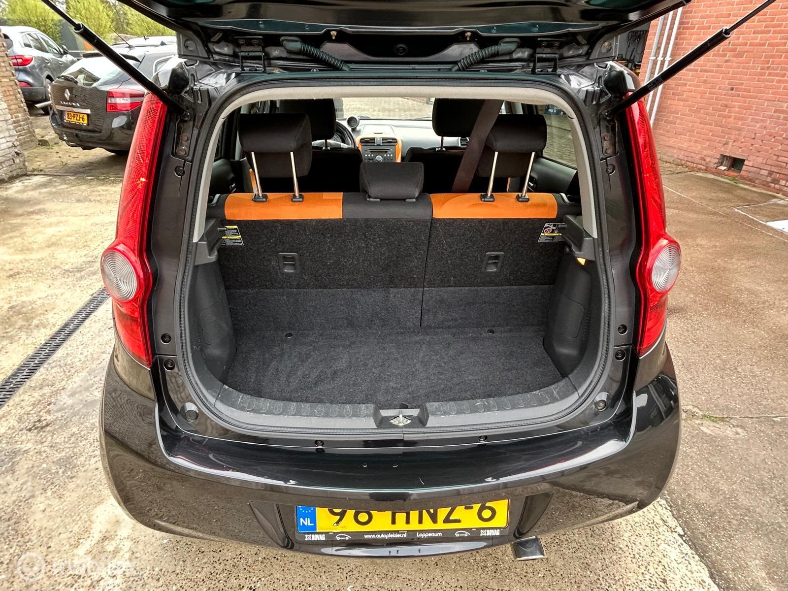 Foto van Opel Agila