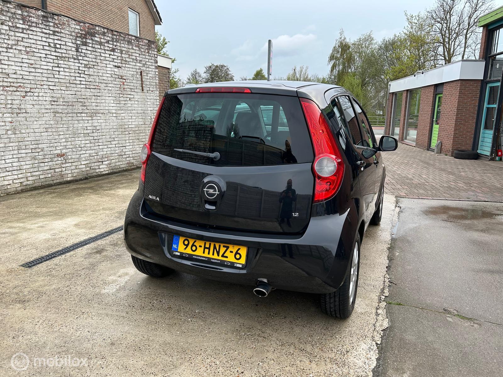 Foto van Opel Agila