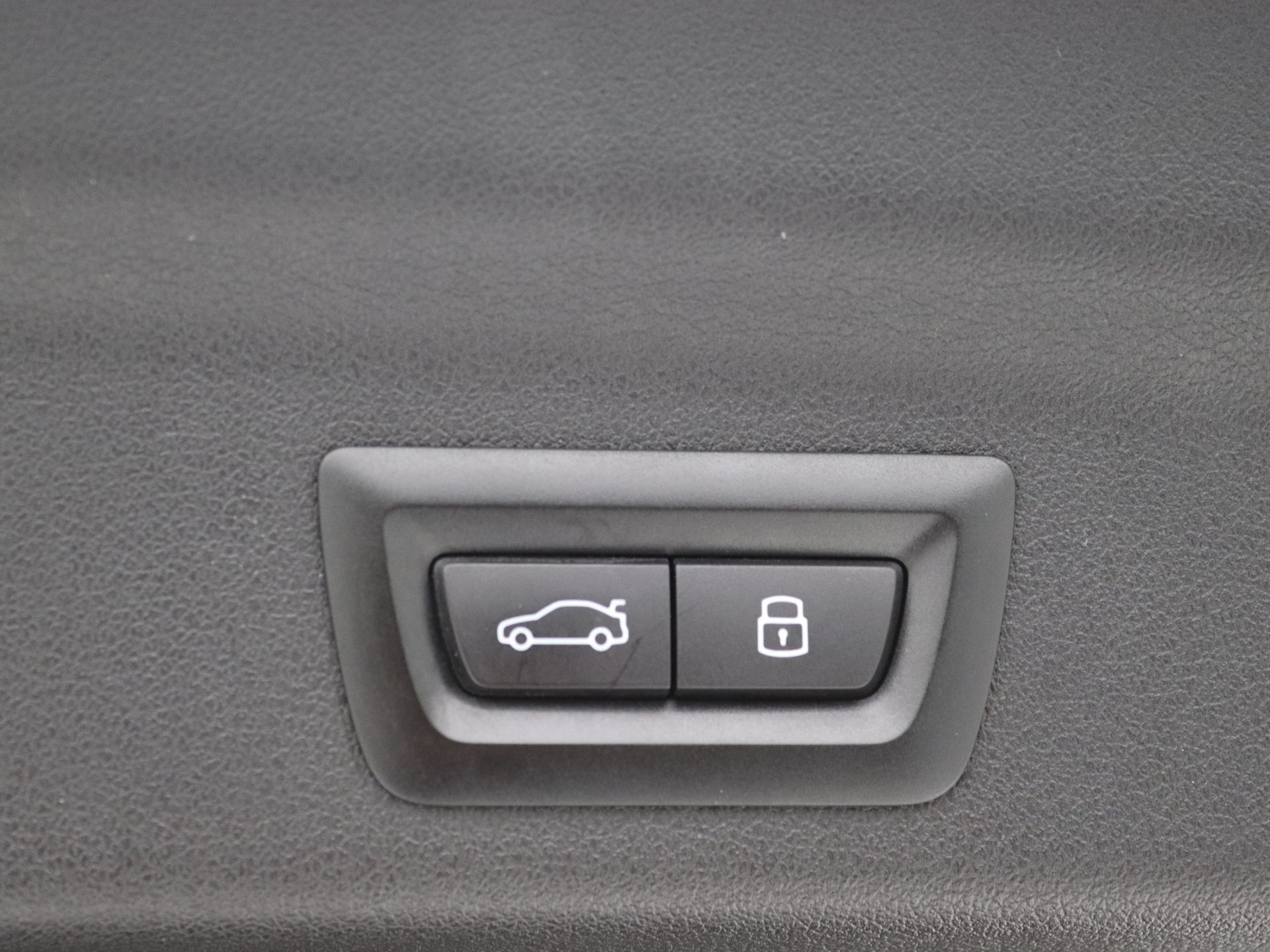 Foto van BMW X1 Sdrive18i