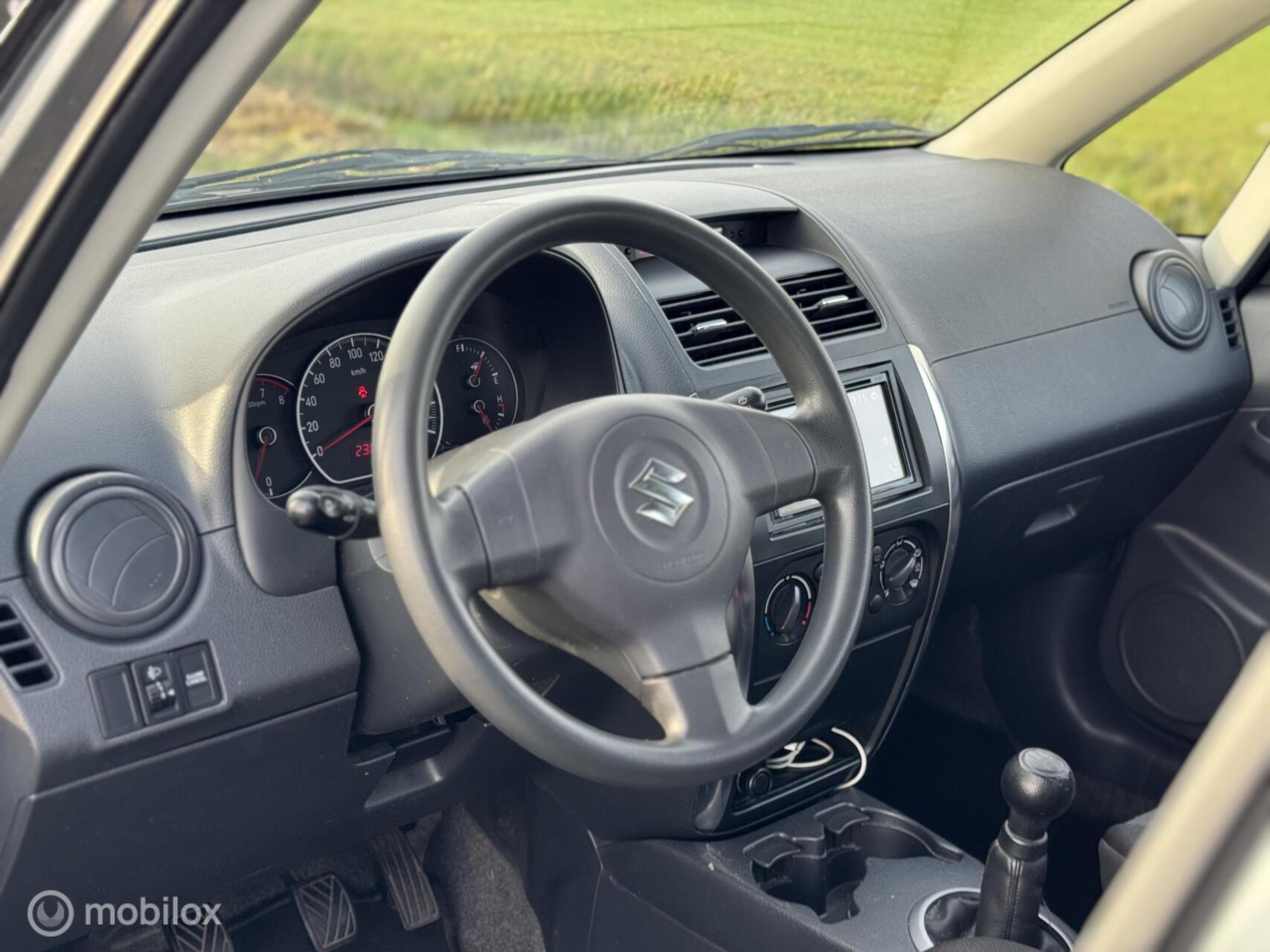 Foto van Suzuki S-cross