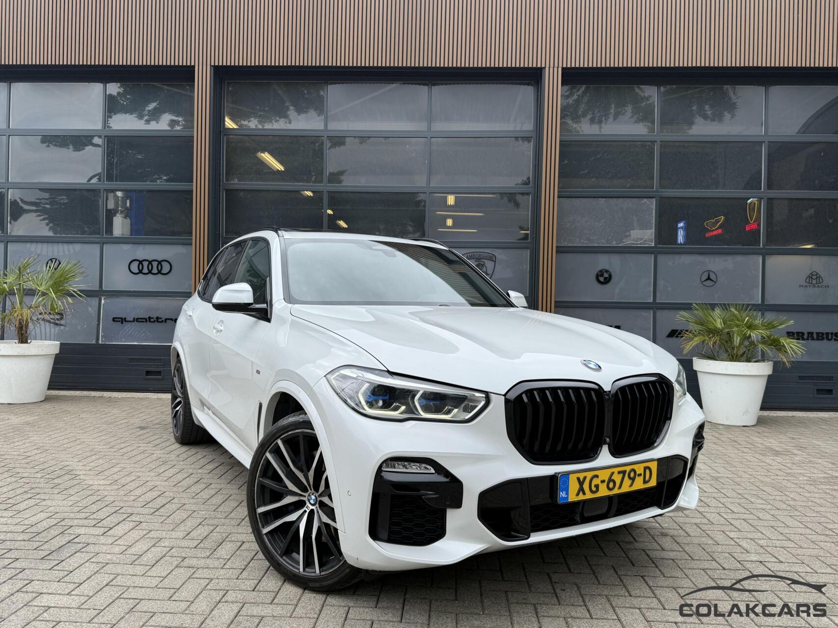 Foto van BMW X5 Xdrive40i