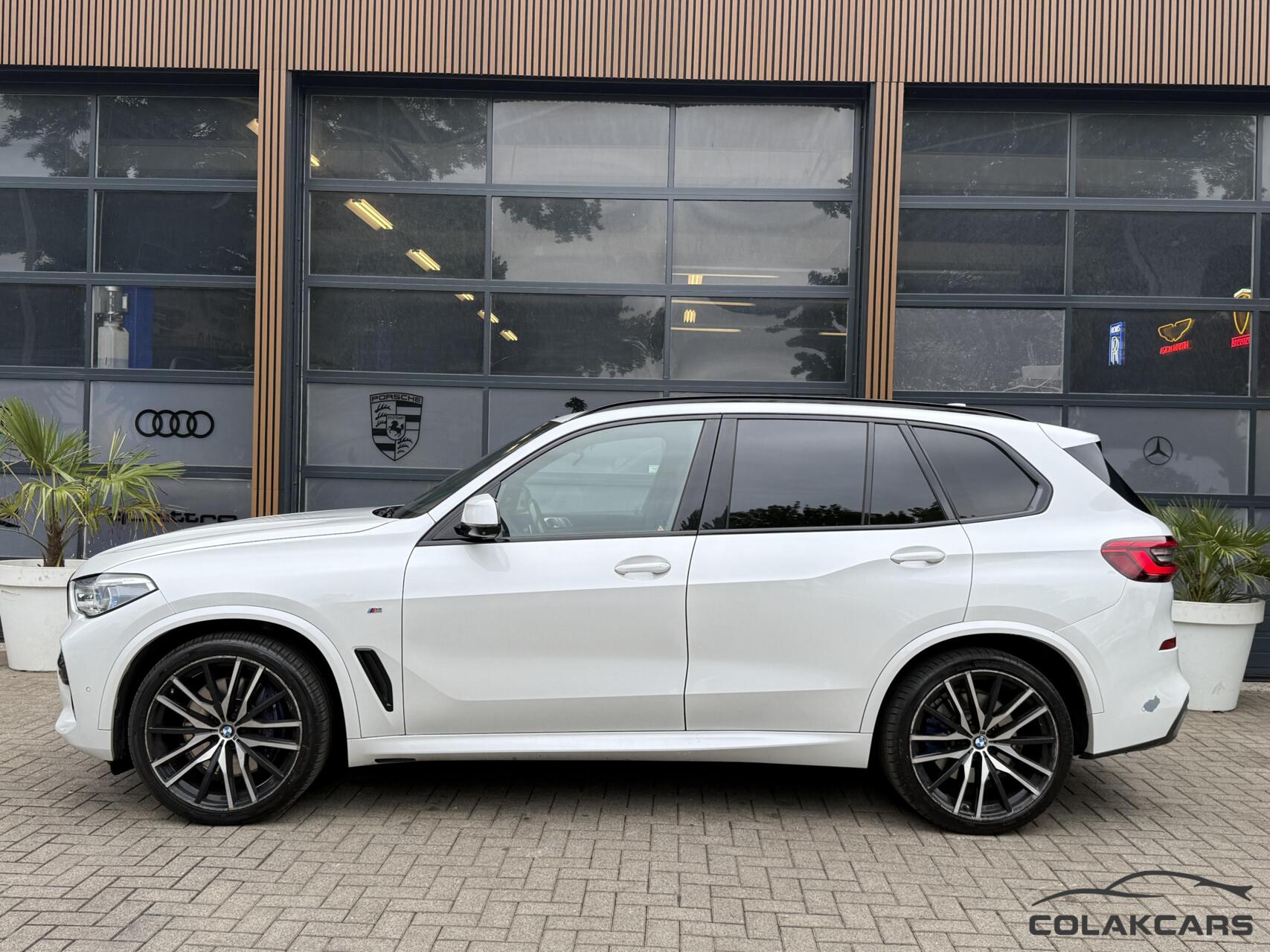 Foto van BMW X5 Xdrive40i