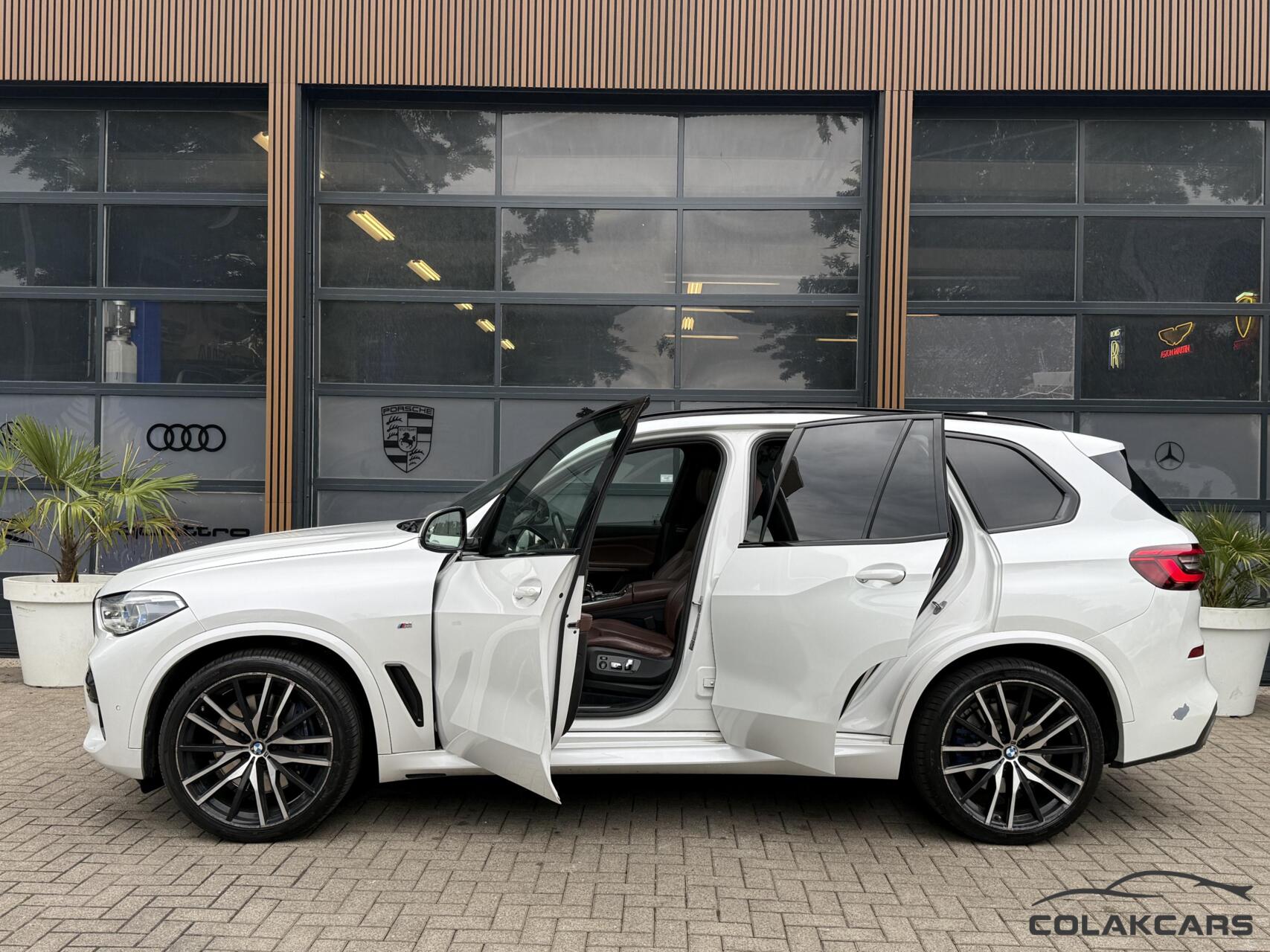 Foto van BMW X5 Xdrive40i