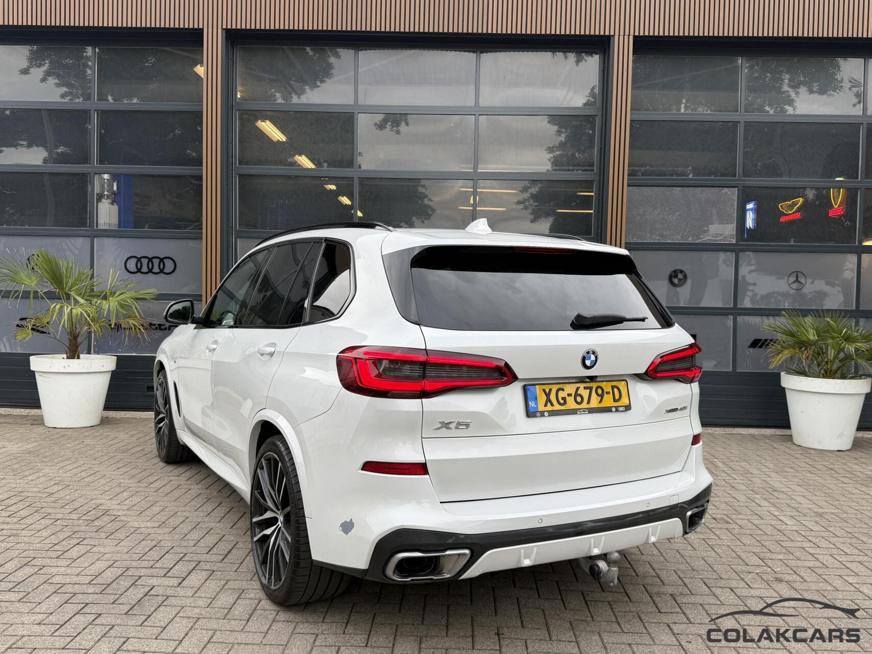 Foto van BMW X5 Xdrive40i