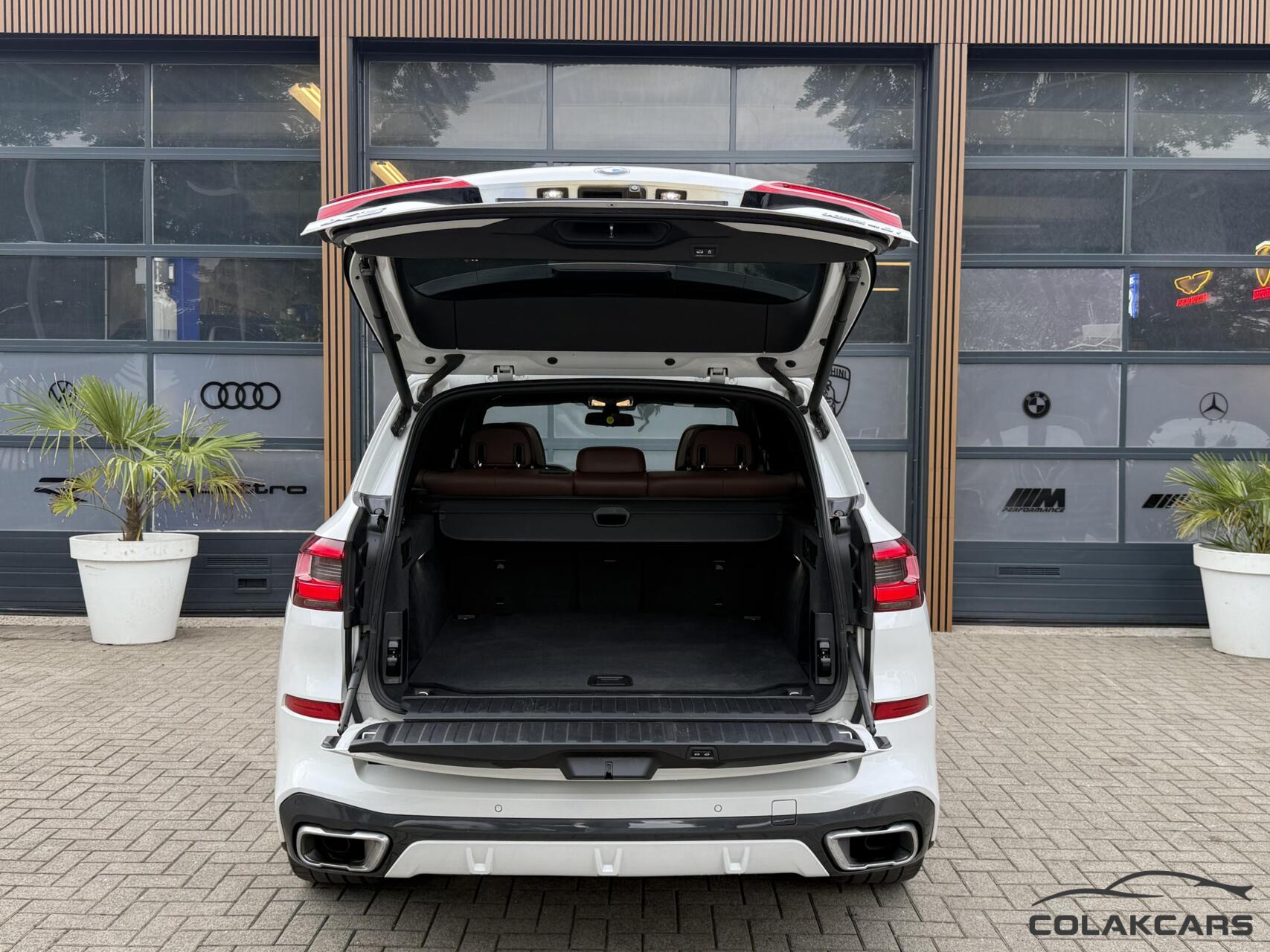 Foto van BMW X5 Xdrive40i