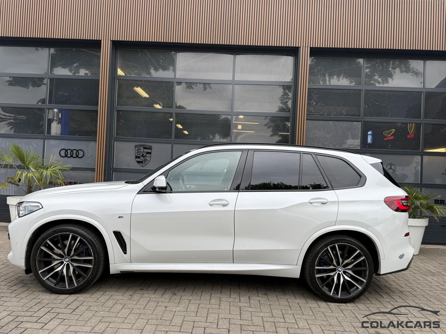 Foto van BMW X5 Xdrive40i