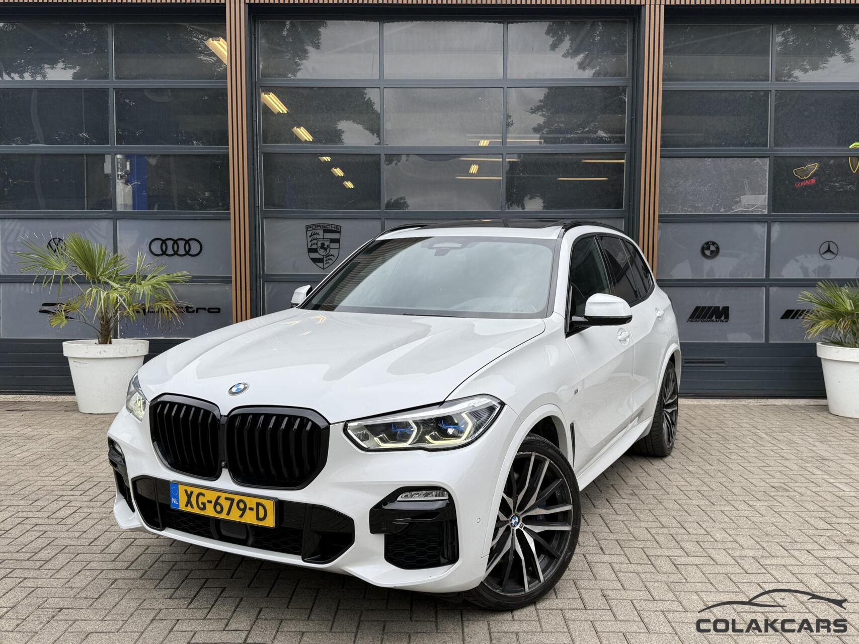 Foto van BMW X5 Xdrive40i