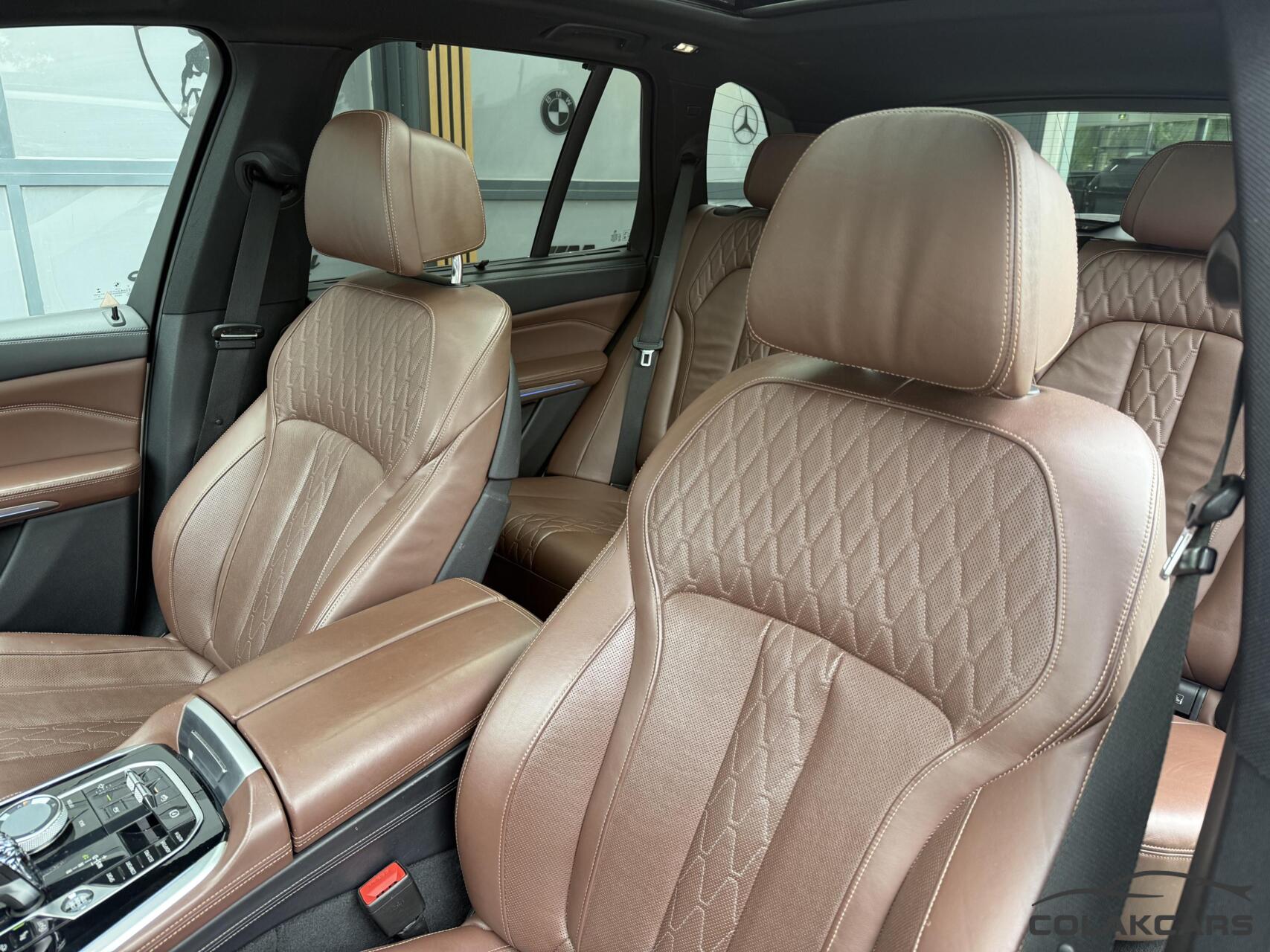 Foto van BMW X5 Xdrive40i