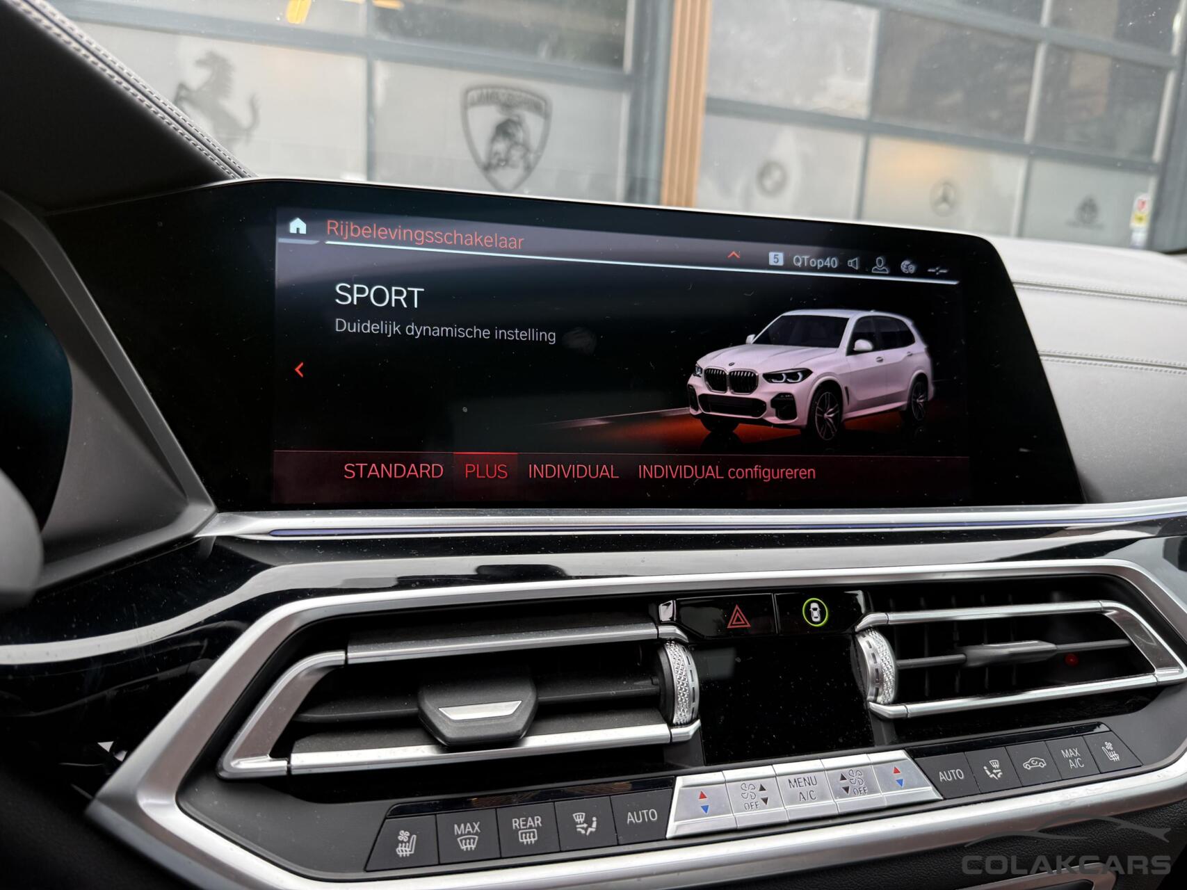 Foto van BMW X5 Xdrive40i