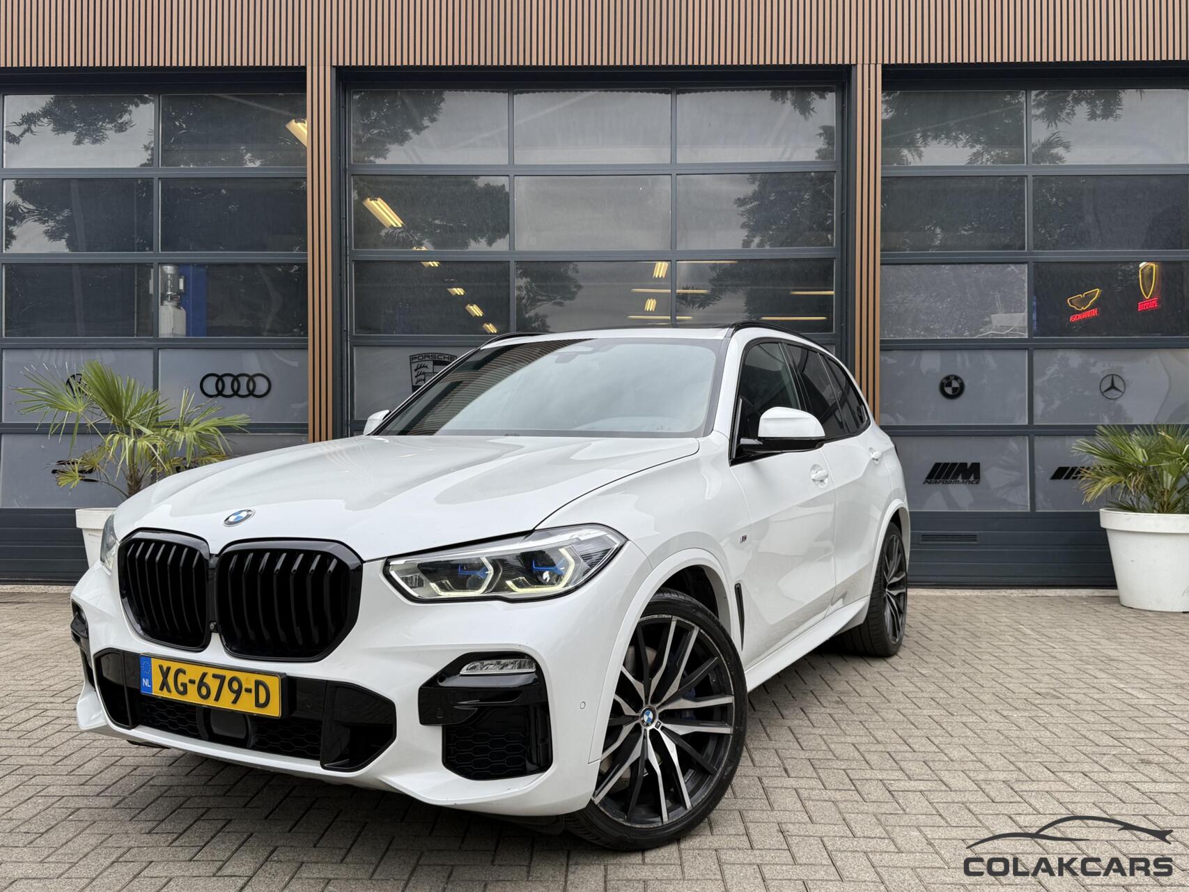 Foto van BMW X5 Xdrive40i