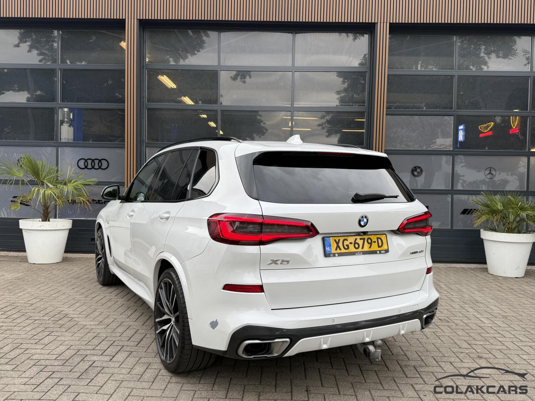 Foto van BMW X5 Xdrive40i