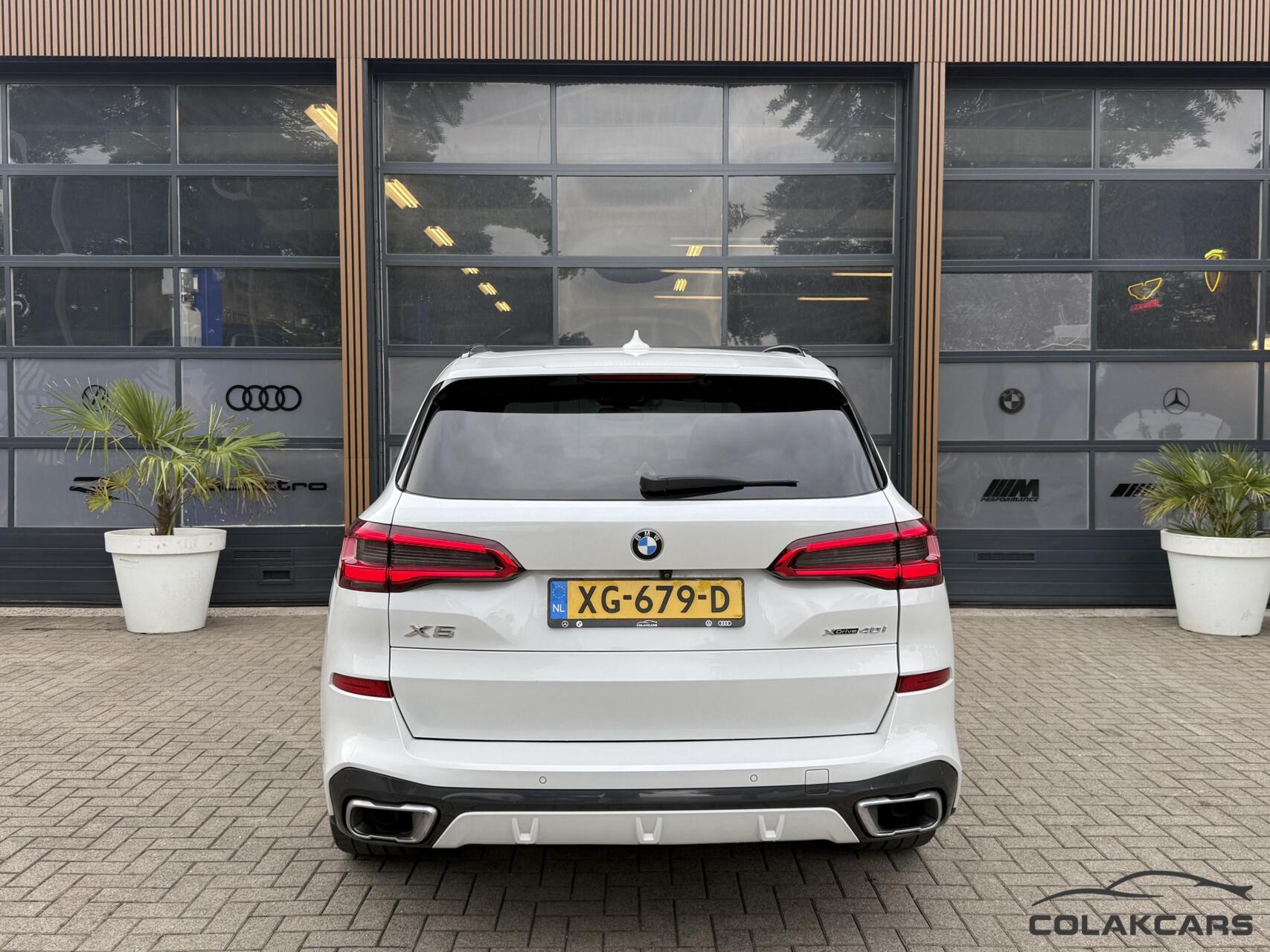 Foto van BMW X5 Xdrive40i