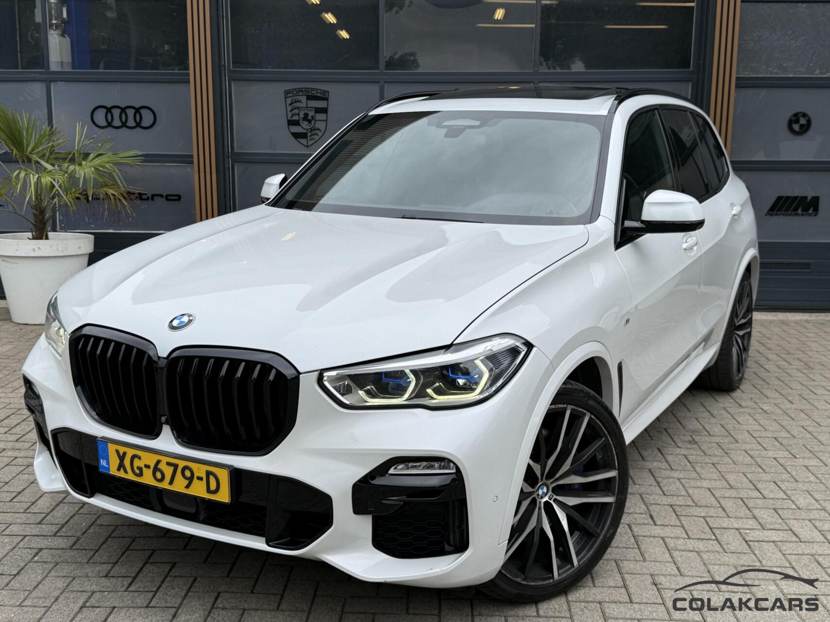 Foto van BMW X5 Xdrive40i