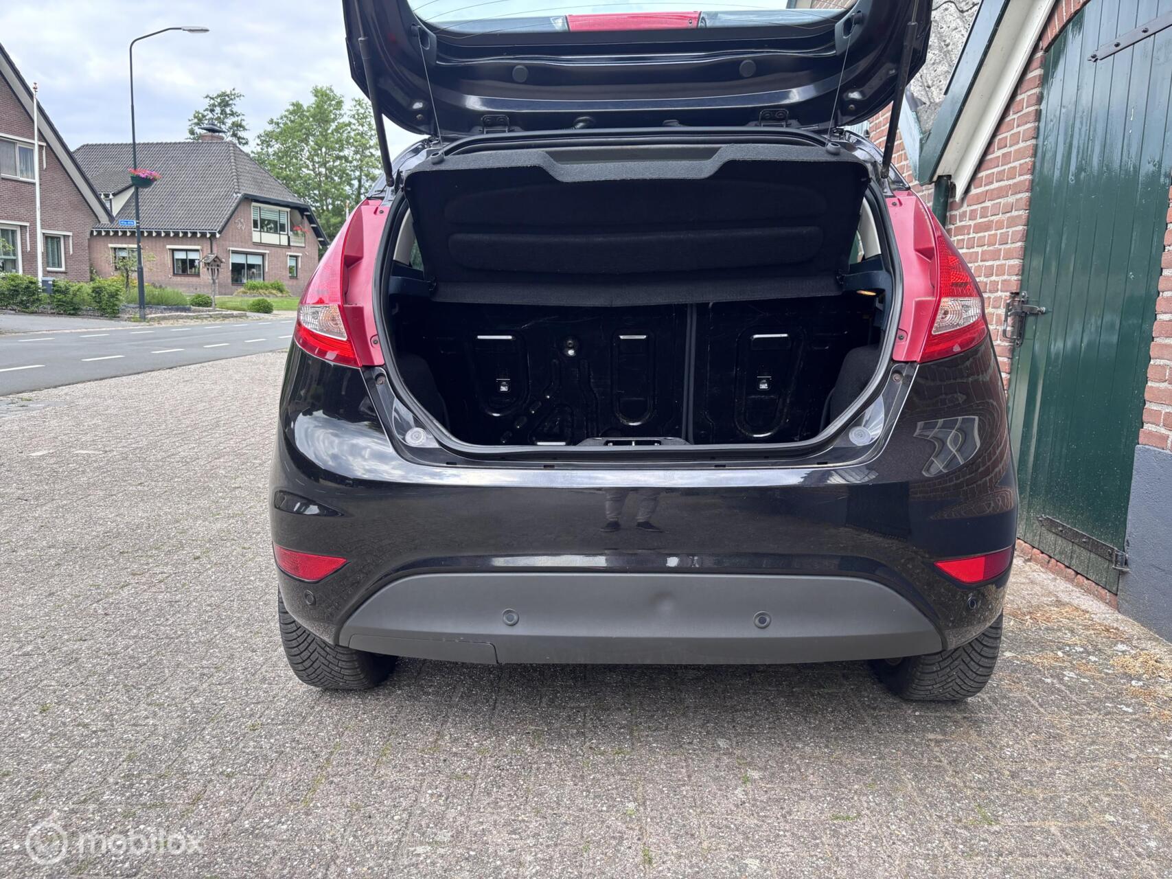 Foto van Ford-cng-technik Fiesta