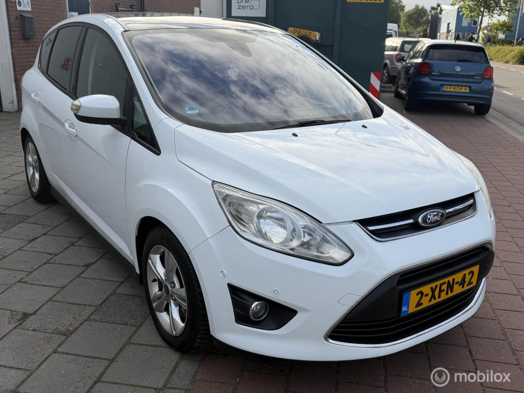 Ford C-max 1.6 EcoBoost Titanium 2013 - voorkant