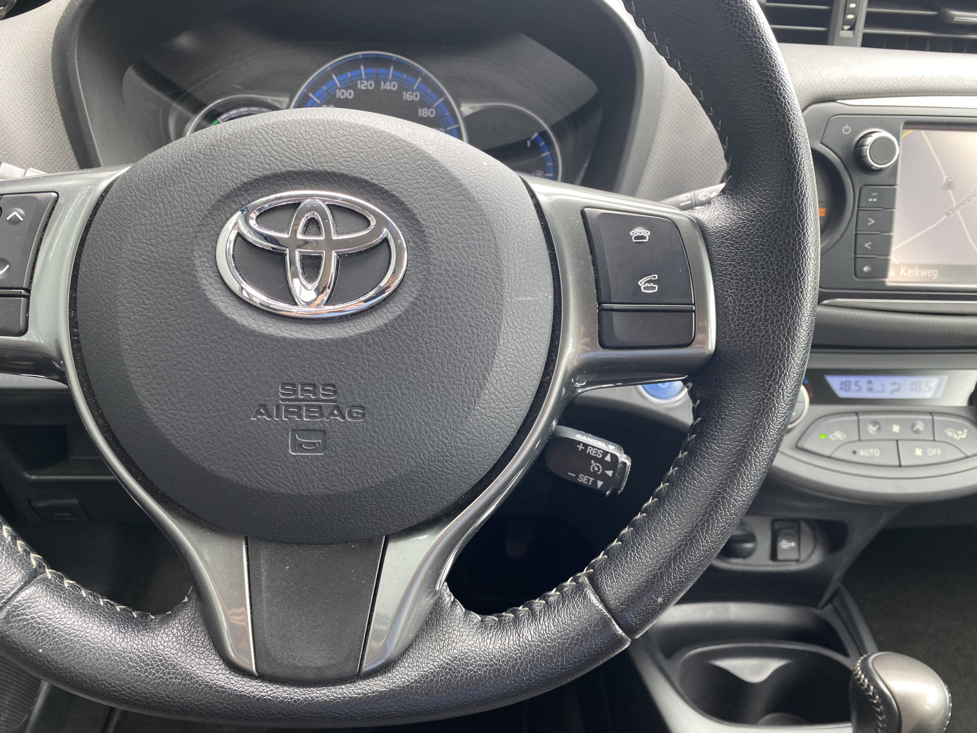 Foto van Toyota Toyota Yaris Hybrid