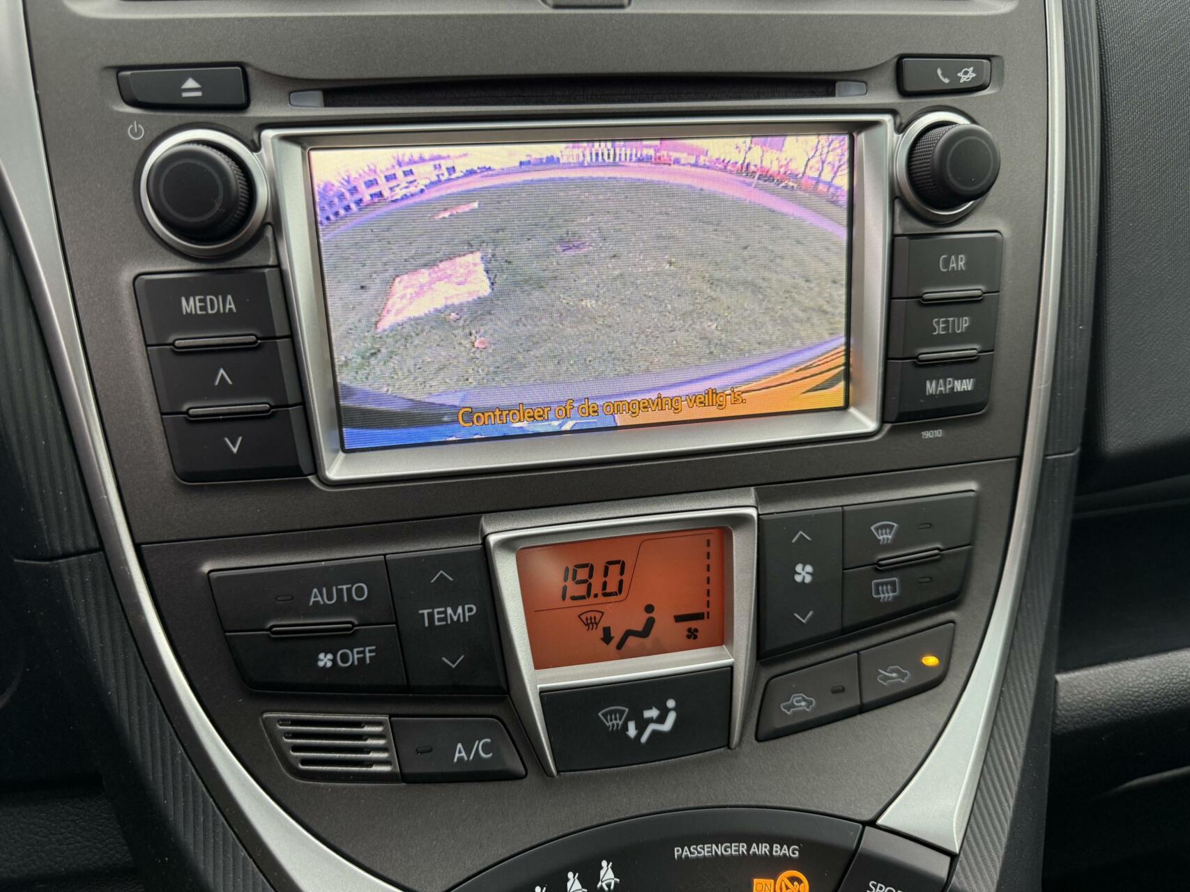 Foto van Toyota Verso-s