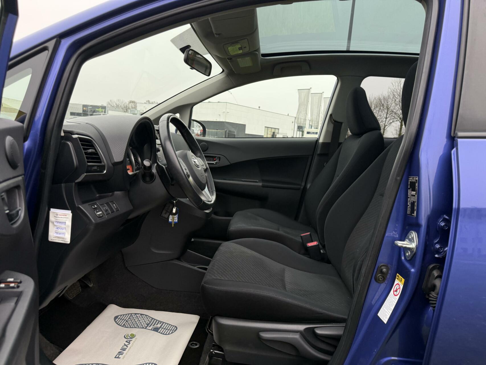 Foto van Toyota Verso-s