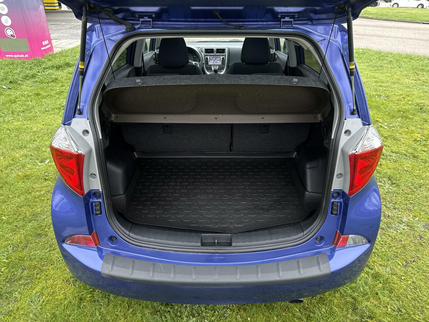 Foto van Toyota Verso-s