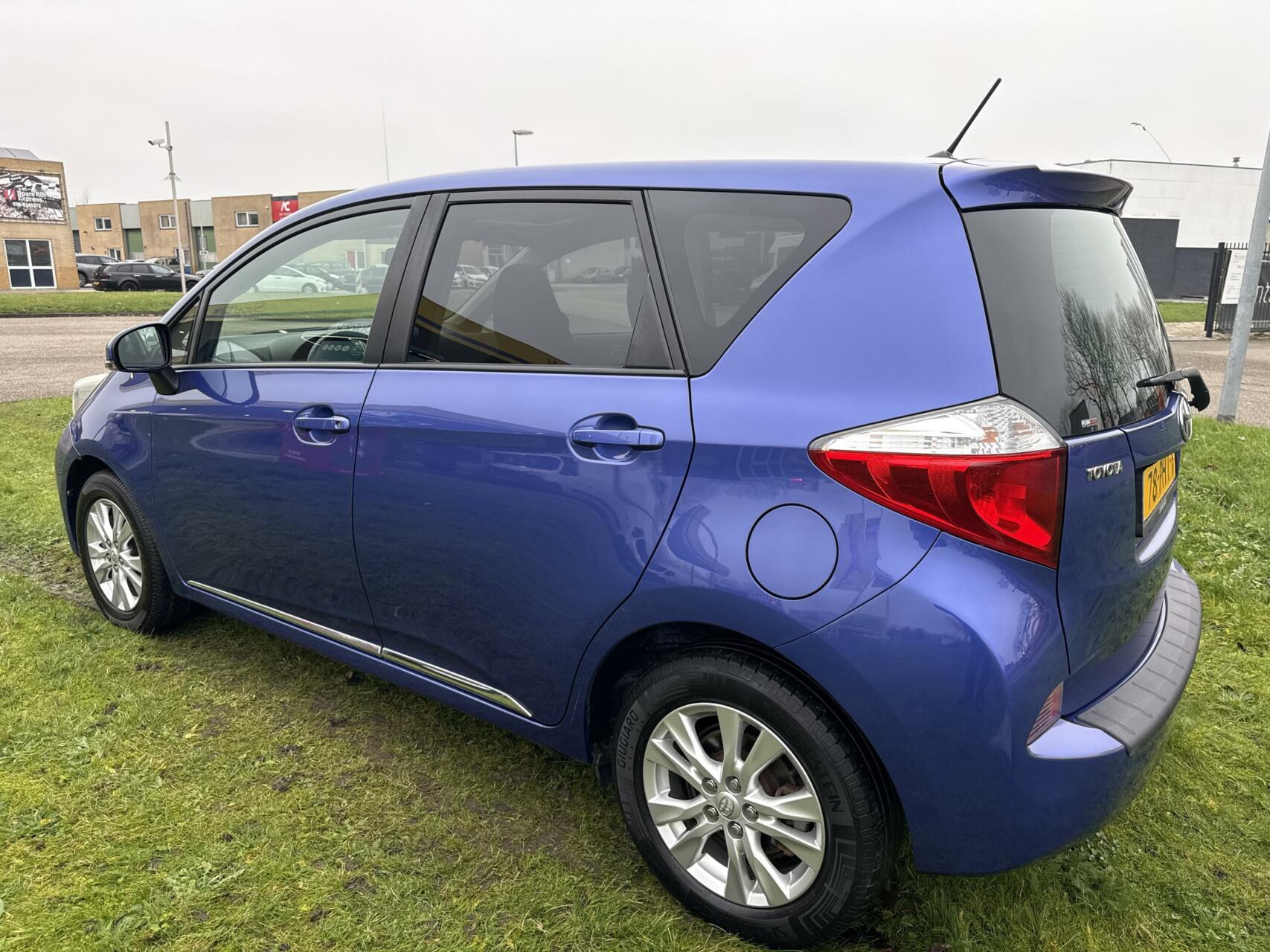 Foto van Toyota Verso-s