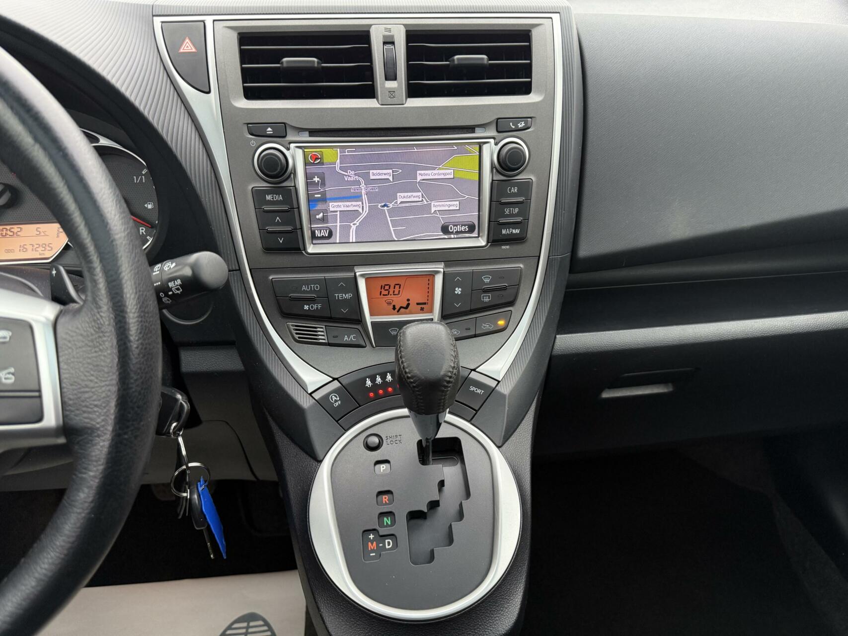 Foto van Toyota Verso-s
